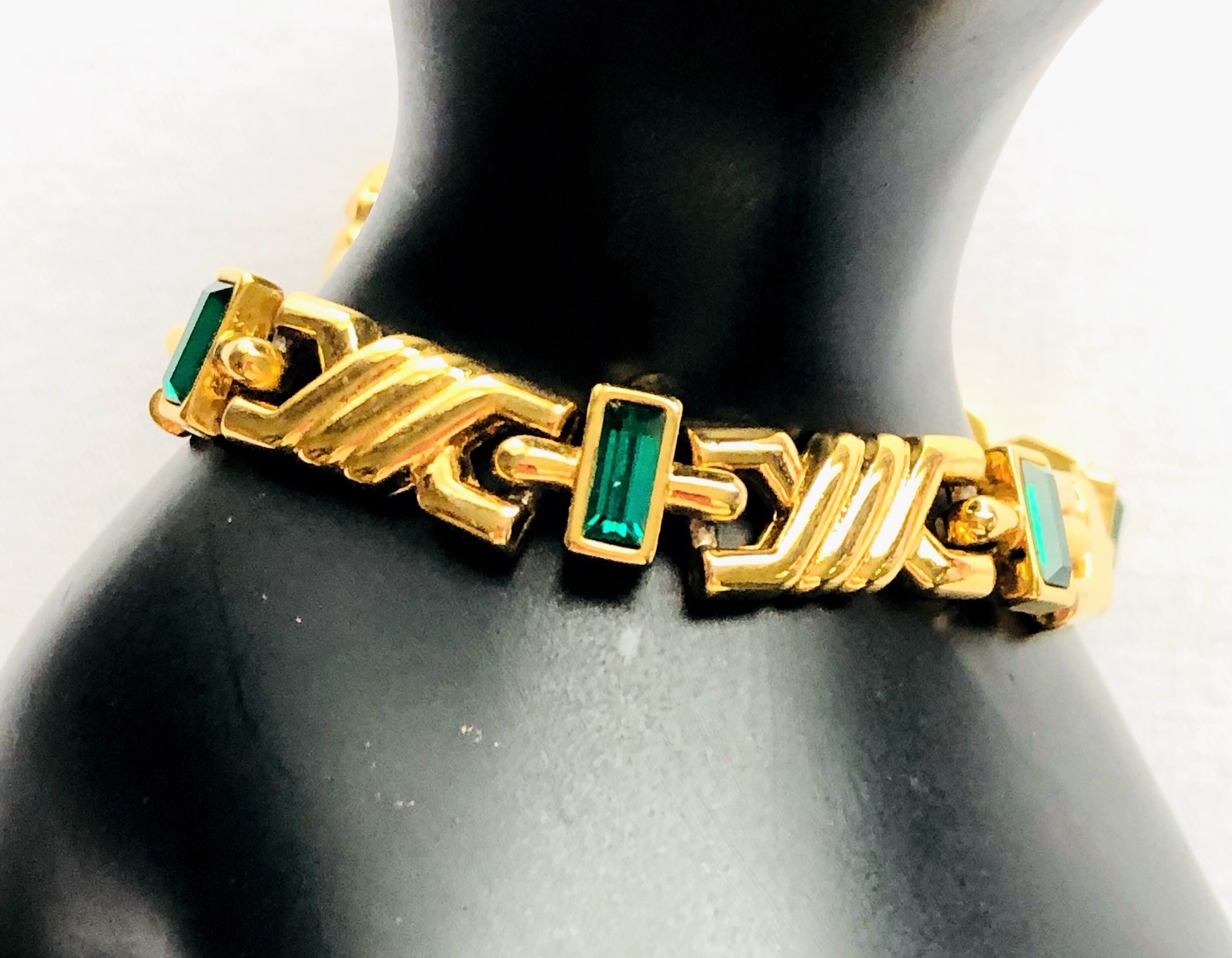 Simulated Emerald Link Bracelet May Birthstone 90s Etruscan Style Jewelry 7″