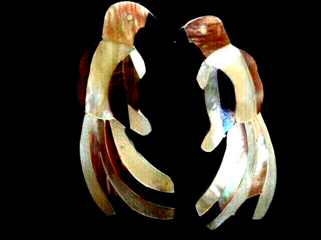 RARE Vtg. Halcyon & Hadley Inlaid Abalone & Mother of Pearl Bird Earrings