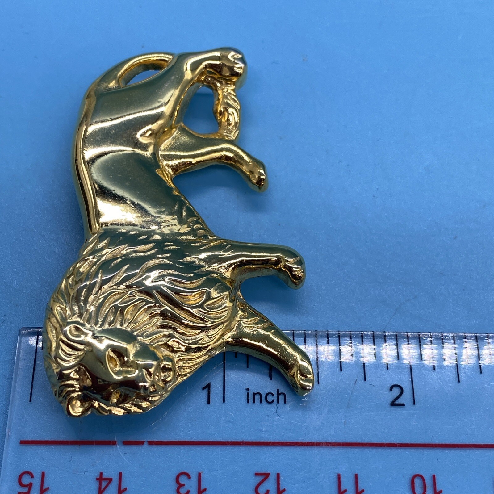Lion Brooch Not Signed 2.25″ L x 1.5″ T Walking Medium Size Gold-Tone Metal VTG