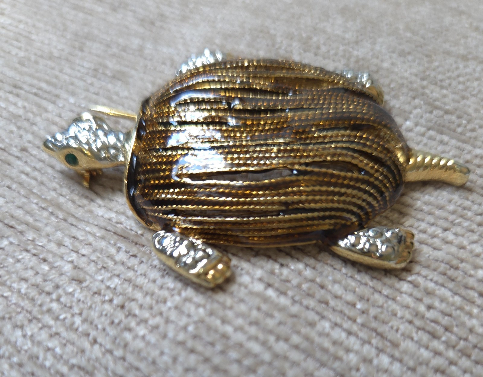 Vintage Turtle Brooch Pin Gold Tone Silver Green Stone Eyes Pin
