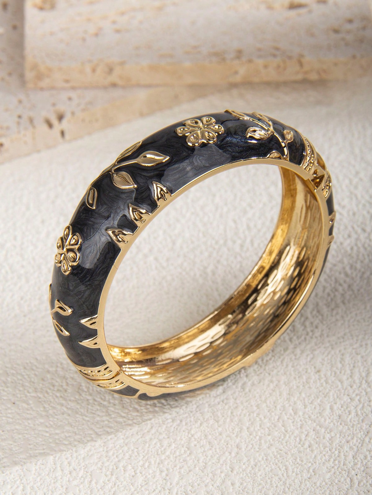 Black Vintage Floral Enamel Bangle With Gold Detailing For Daily Party