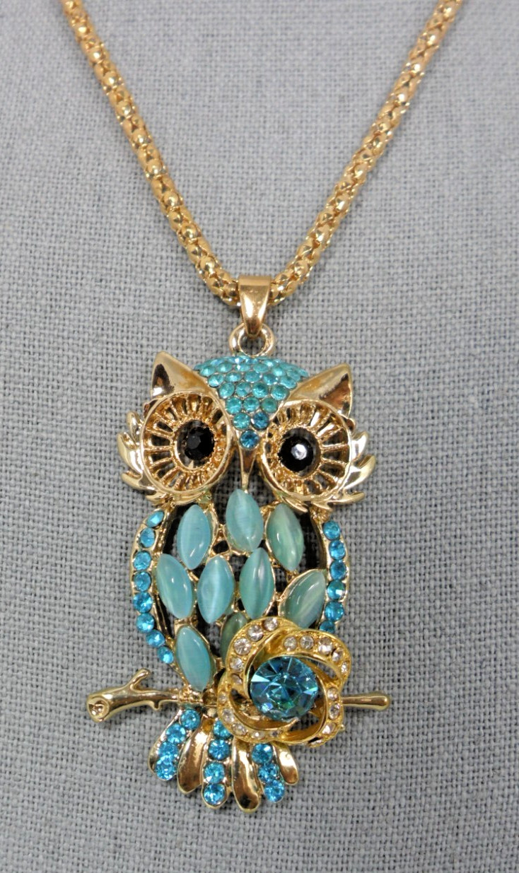 Blue Rhinestone Owl Pendant Necklace 26″ Long Popcorn Chain Granny Core Vtg