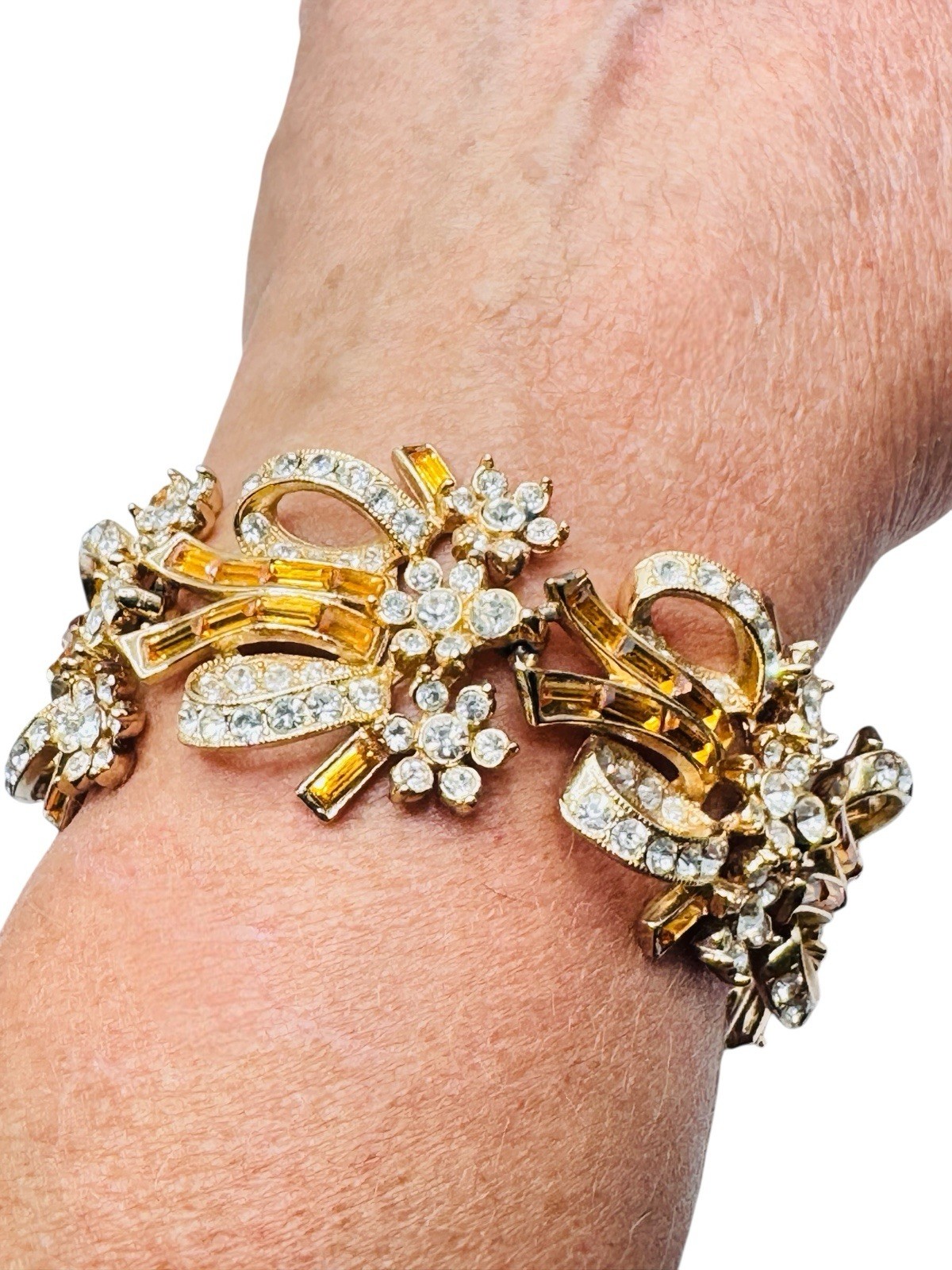 Vintage ORA Topaz Baguette Rhinestone Bracelet Stunning Ribbons & Flowers