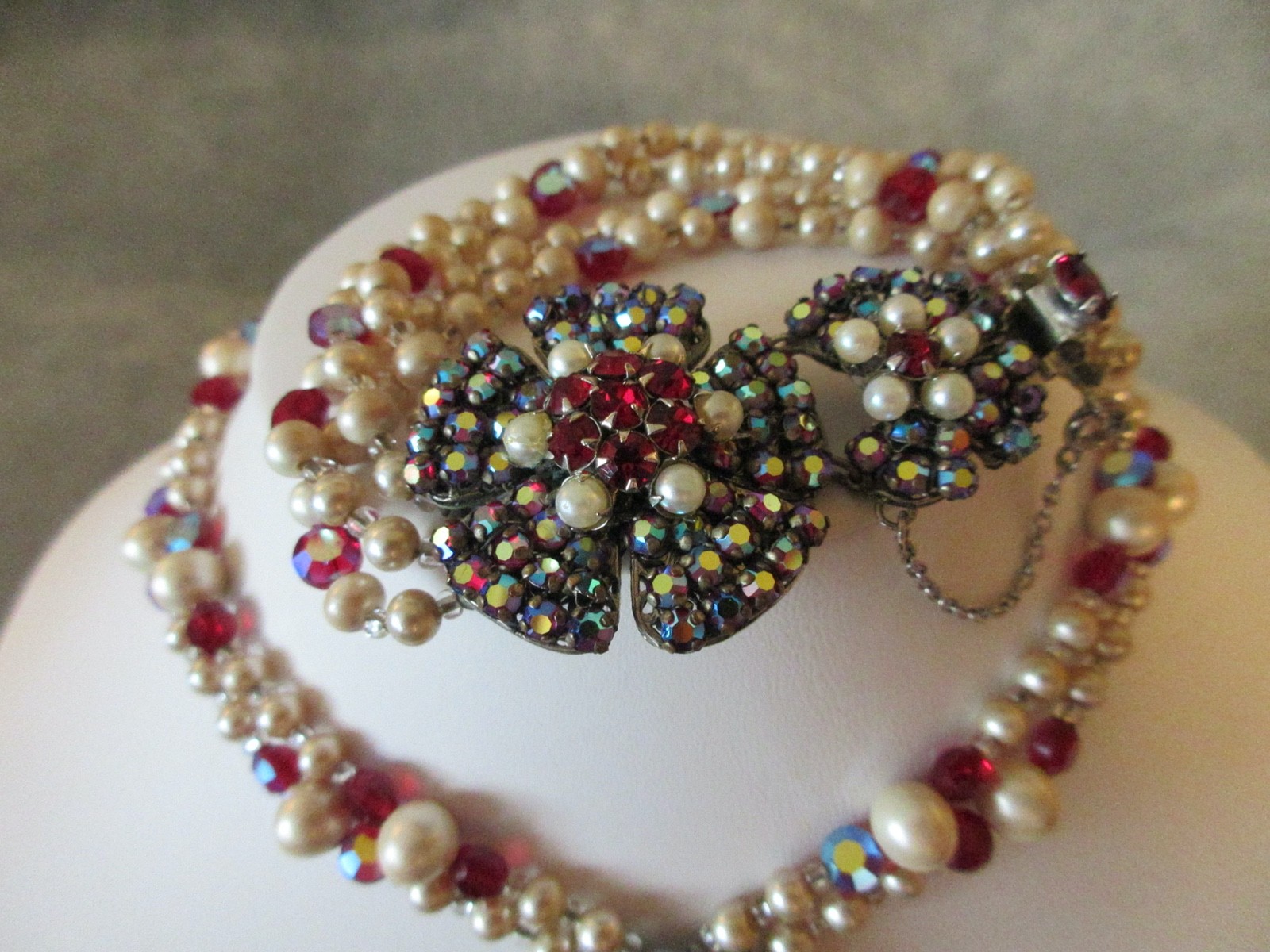vintage signed ORIGINAL BY ROBERT rhinestone pearl necklace and bracelet set