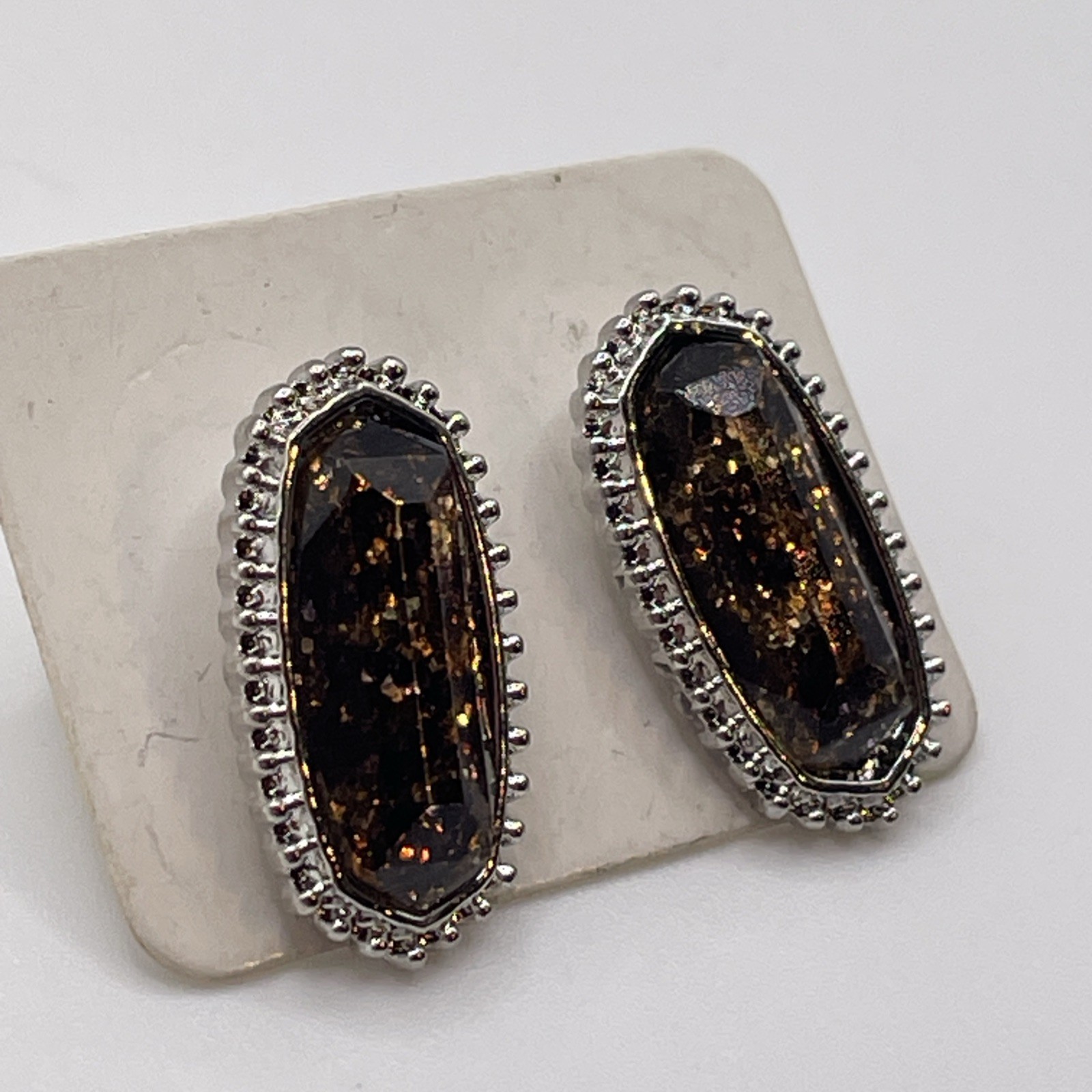 Earrings Vintage High Quality Acrylic Gem Stone Silver Tone Metal Stud Jewelry