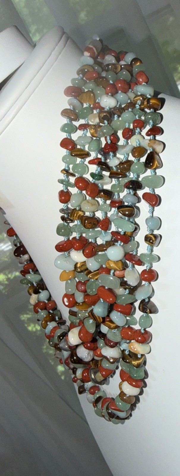 Vtg Multi strand(8)Natural Jade,Tigers Eye,& Jasper Chip Bead Necklace Hand Knot