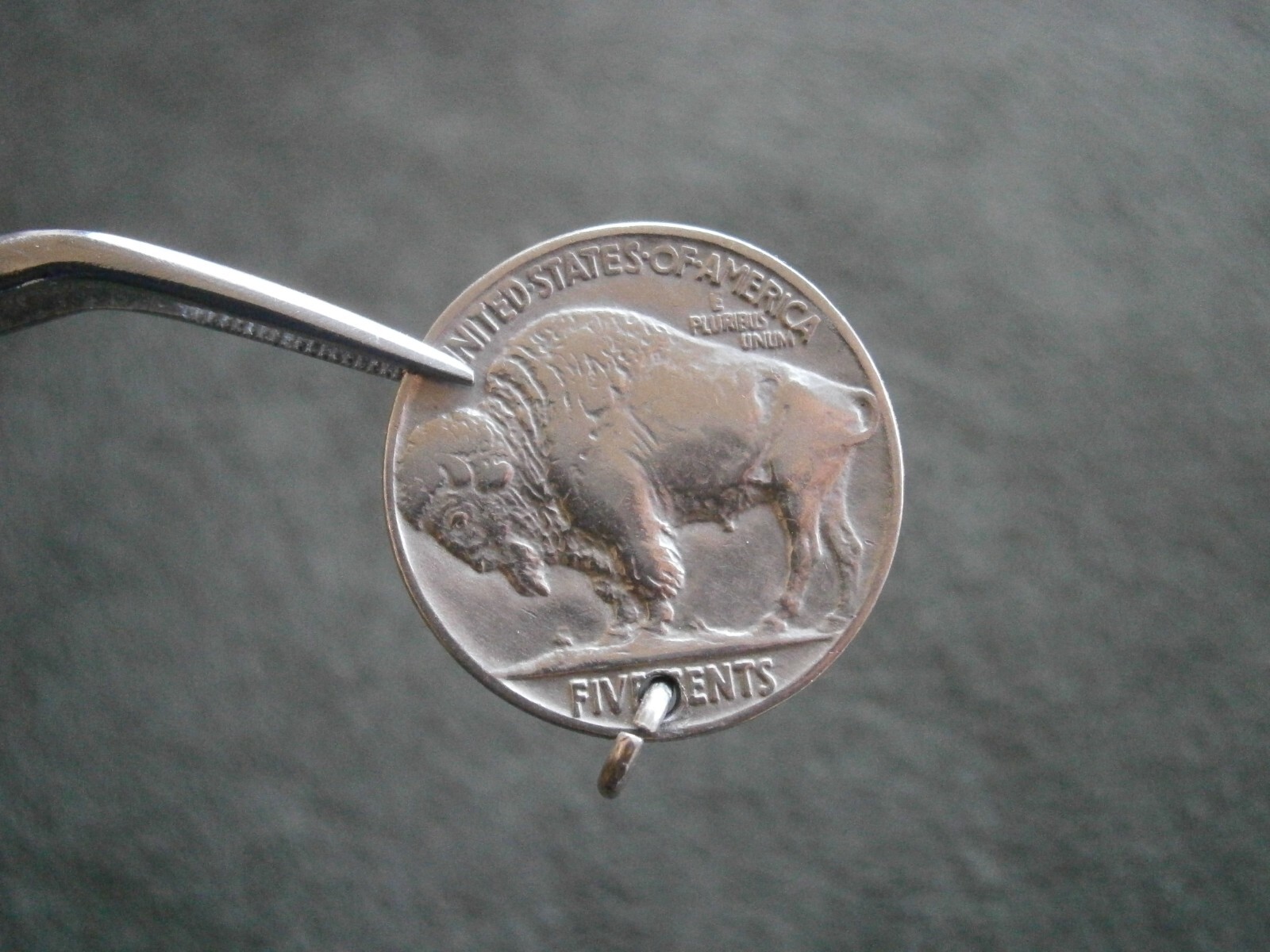 Indian Head Buffalo Nickel US 5 Cents Coin Vintage Bracelet Charm ~ 1930 ~ 3.5g