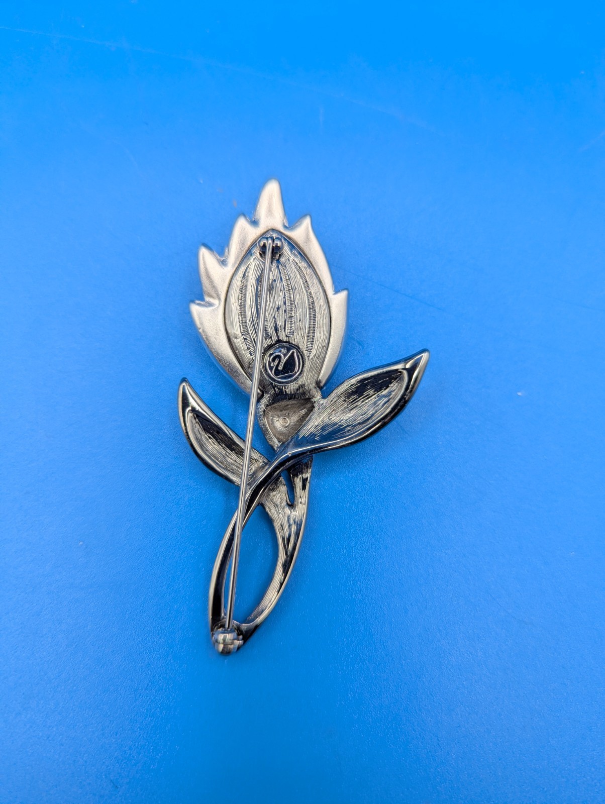 VINTAGE SWAROVSKI STUNNING AUSTRIAN CRYSTAL ROSE BROOCH FLOWER PIN