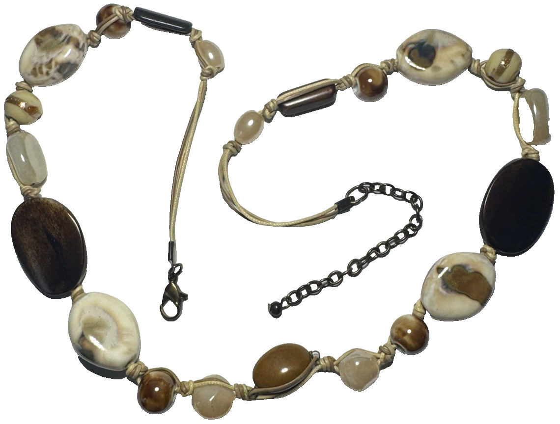 Vintage Jewelry Necklace Glass Ceramic Wood Tan Bead Beaded Marbleized Chunky 67