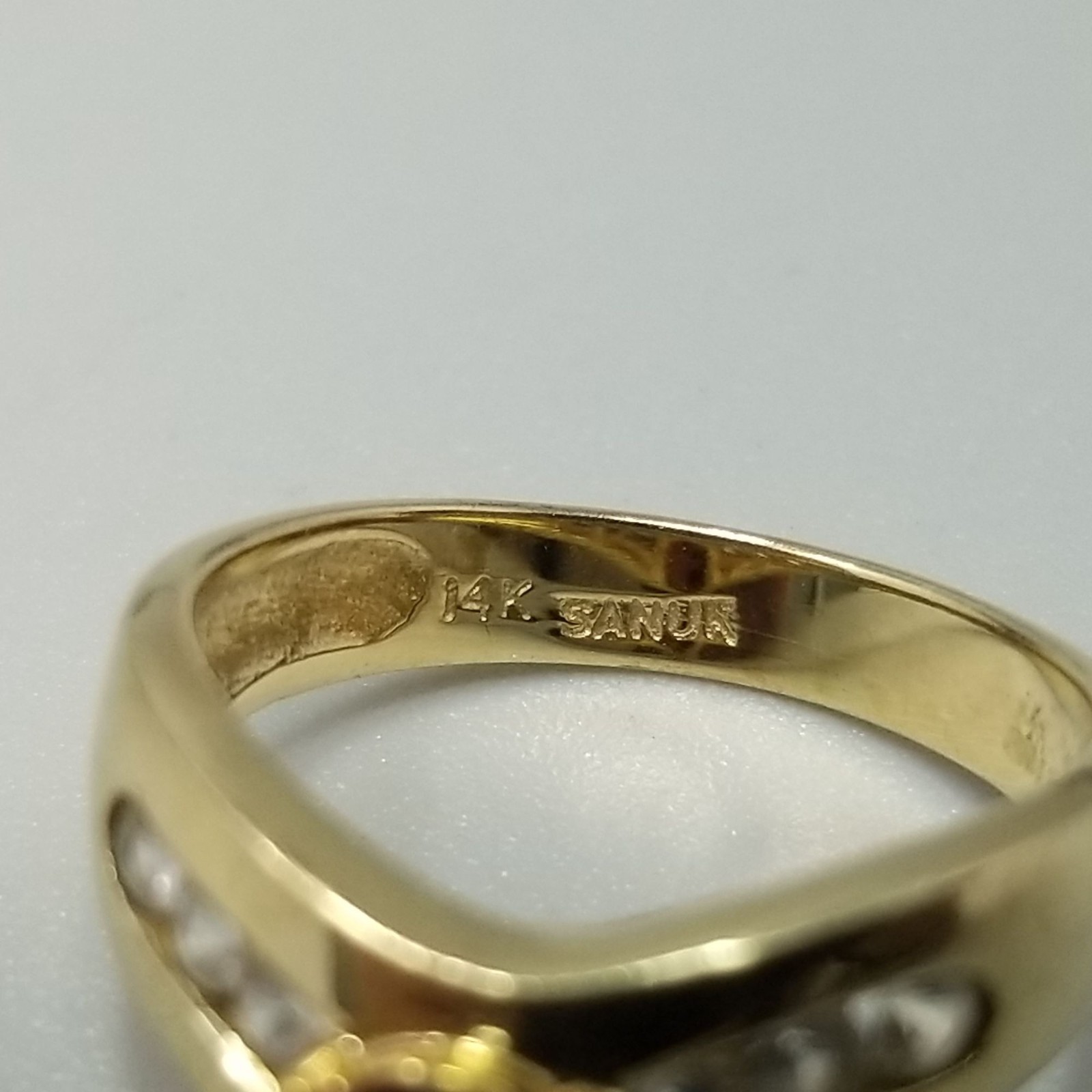 Vintage 14k Yellow Gold Red Garnet Ring Size 5 Band Pear Cut January Birthstone