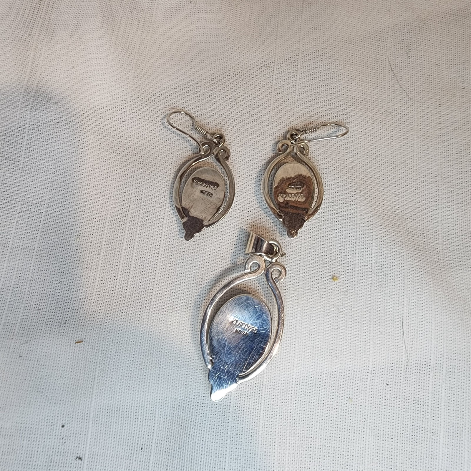 Mexico MG243, Vintage 925 Sterling Silver/Abalone, Pendant and Earrings, NICE!
