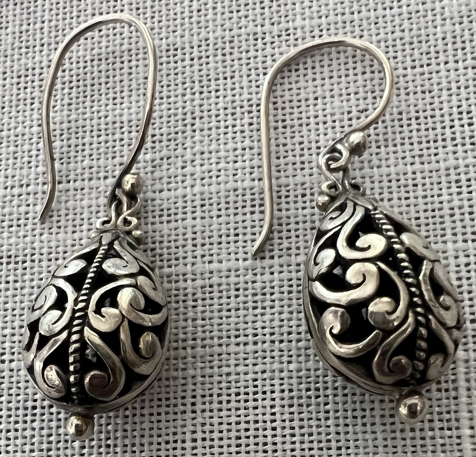 Vintage Mexico Ati Sterling Silver Ornate Dangle Earrings.