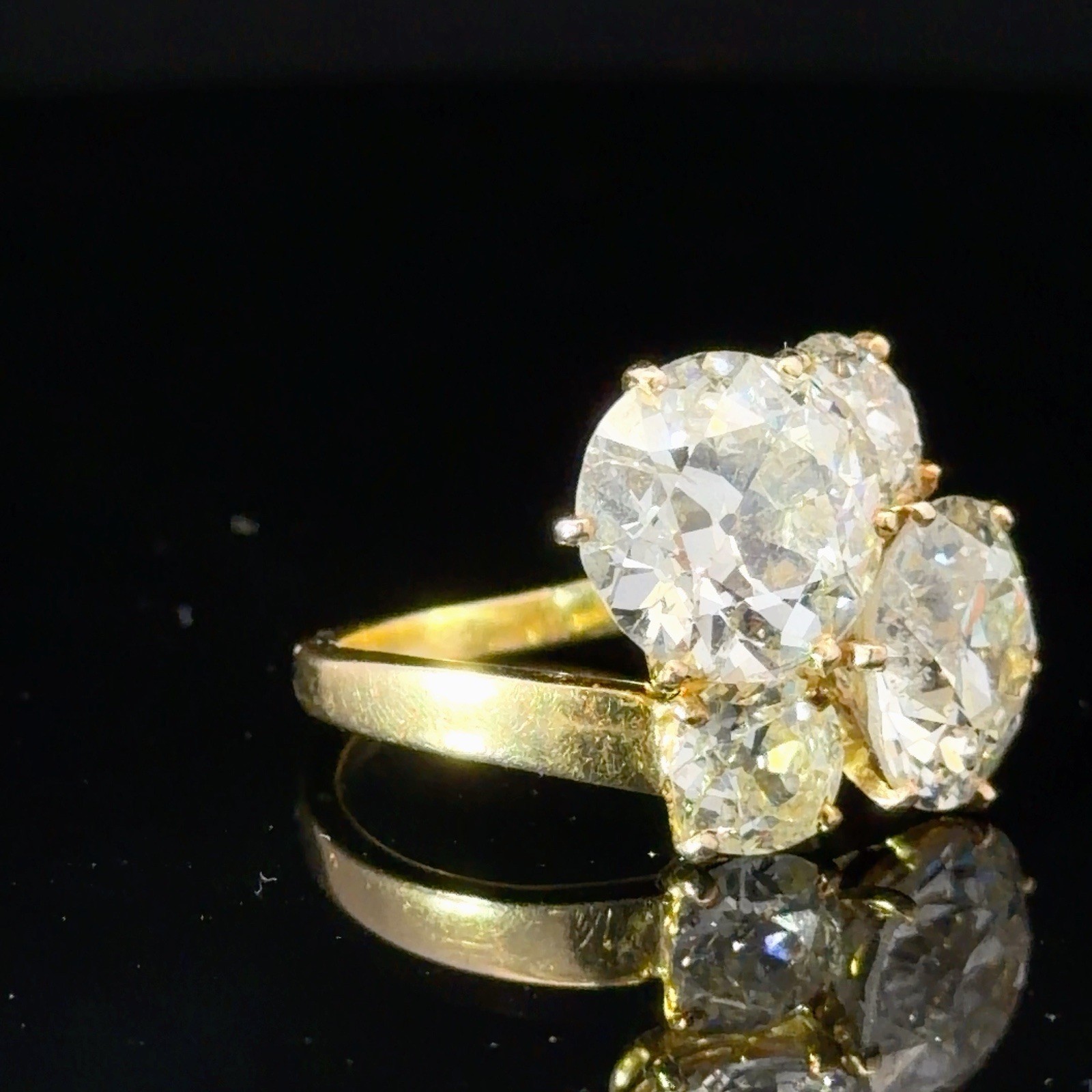 7ct+ Natural Old European Cut Old mine cut Antique Diamond 18k Ring French