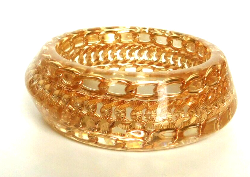 VTG Clear Resin with Embedded Metal Linking Chain Bangle Bracelet