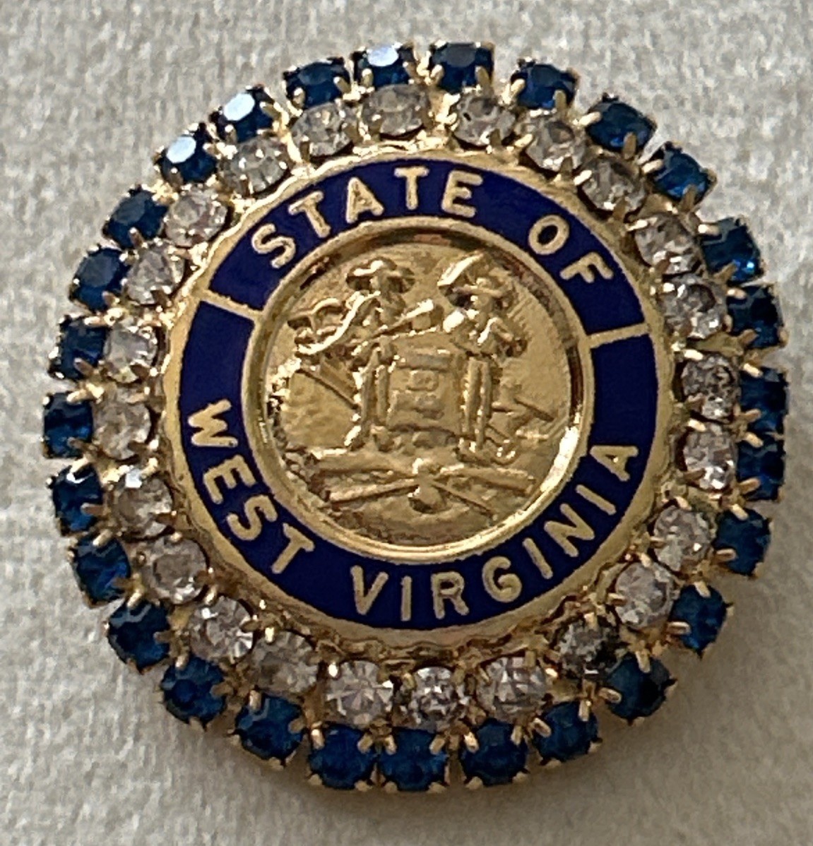 Vintage West Virginia State Seal Souvenir Pin Blue White Rhinestone Brooch 50’s