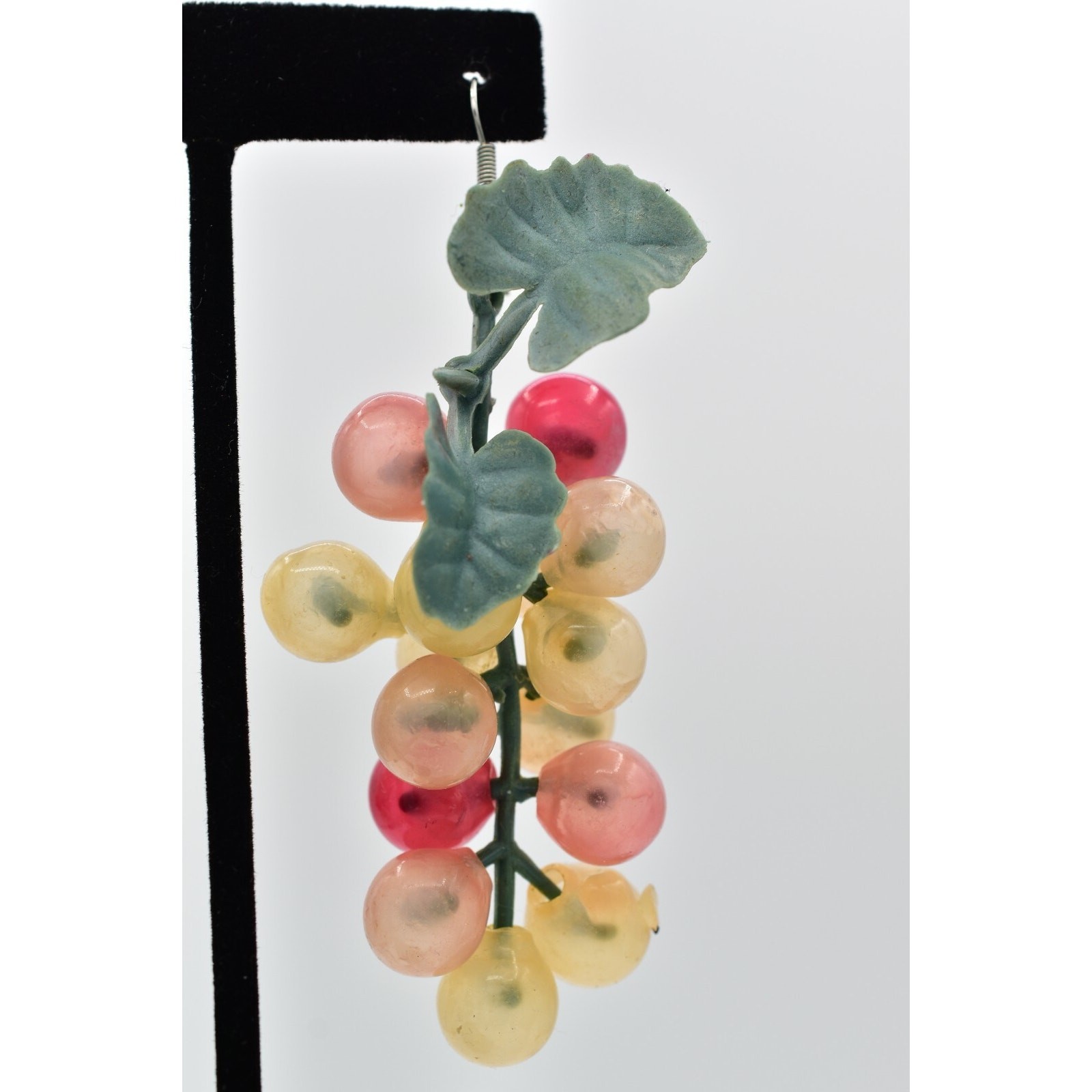 Vintage 3.5″ Grapevine Earrings Grapes Vine Multi-Color Lucite Fruit Chunky 9E