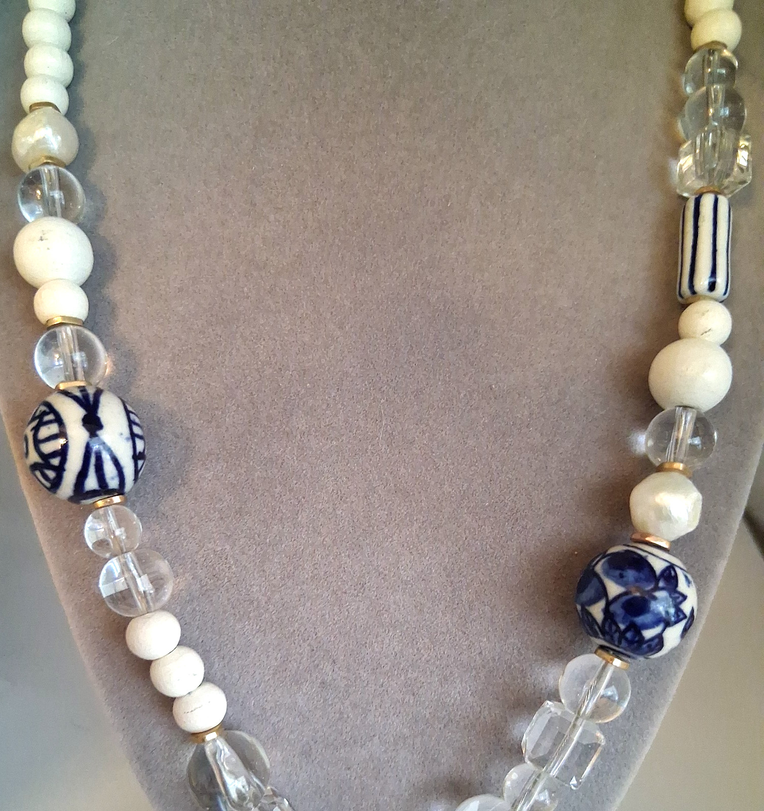 Vintage Goldtone Blue White Ceramic White Wood Clear Lucite Beaded Necklace 31″