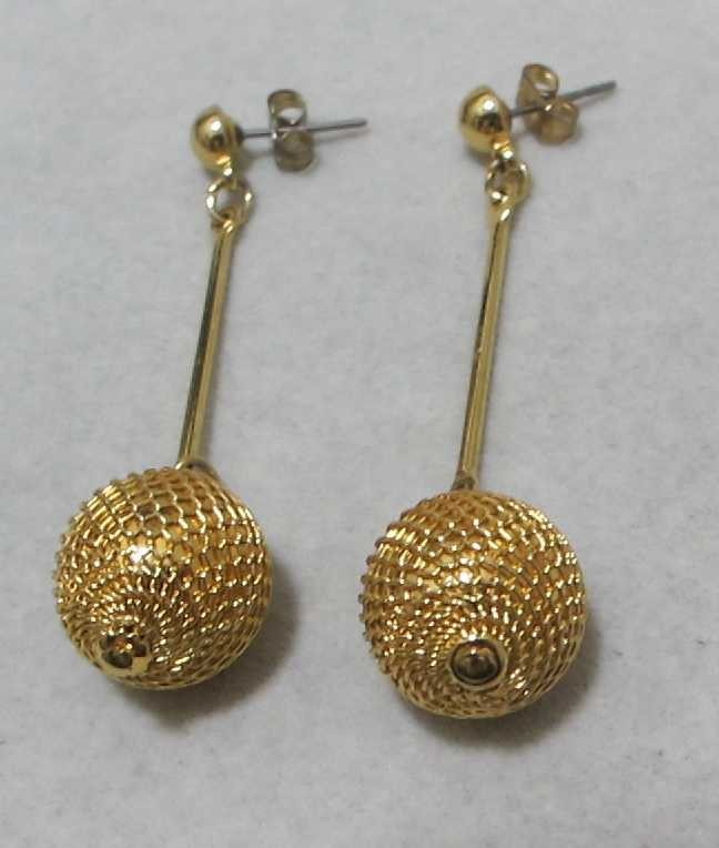 FISHNET Mesh Covered Gold Tone Bead Vertical Bar Dangle Post Earrings 2-3/8”