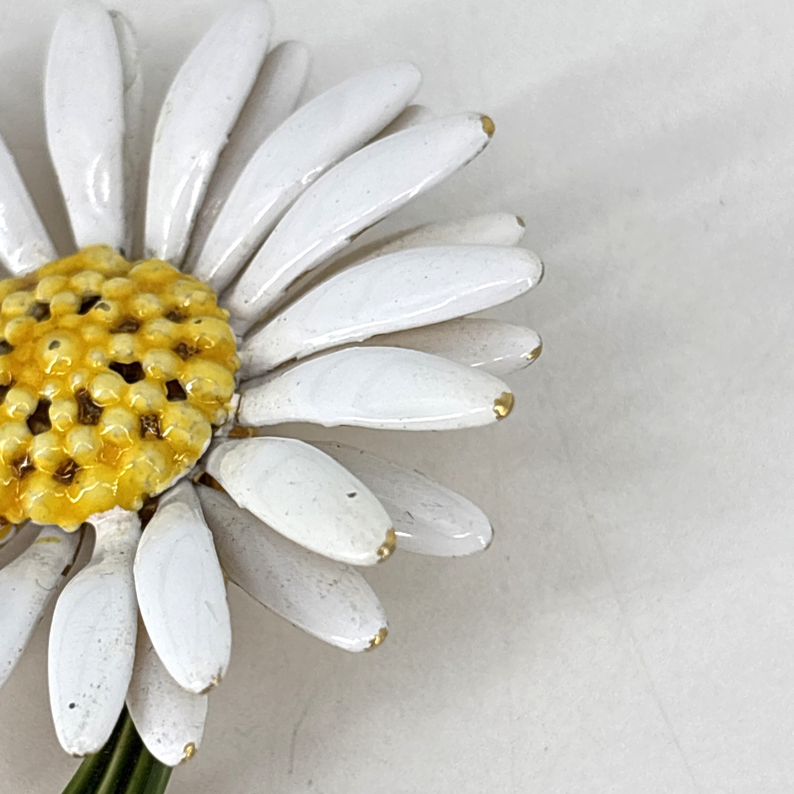 Lot of 2 Vtg Enamel Stem Flowers Brooch Pins Daisy Original By Robert
