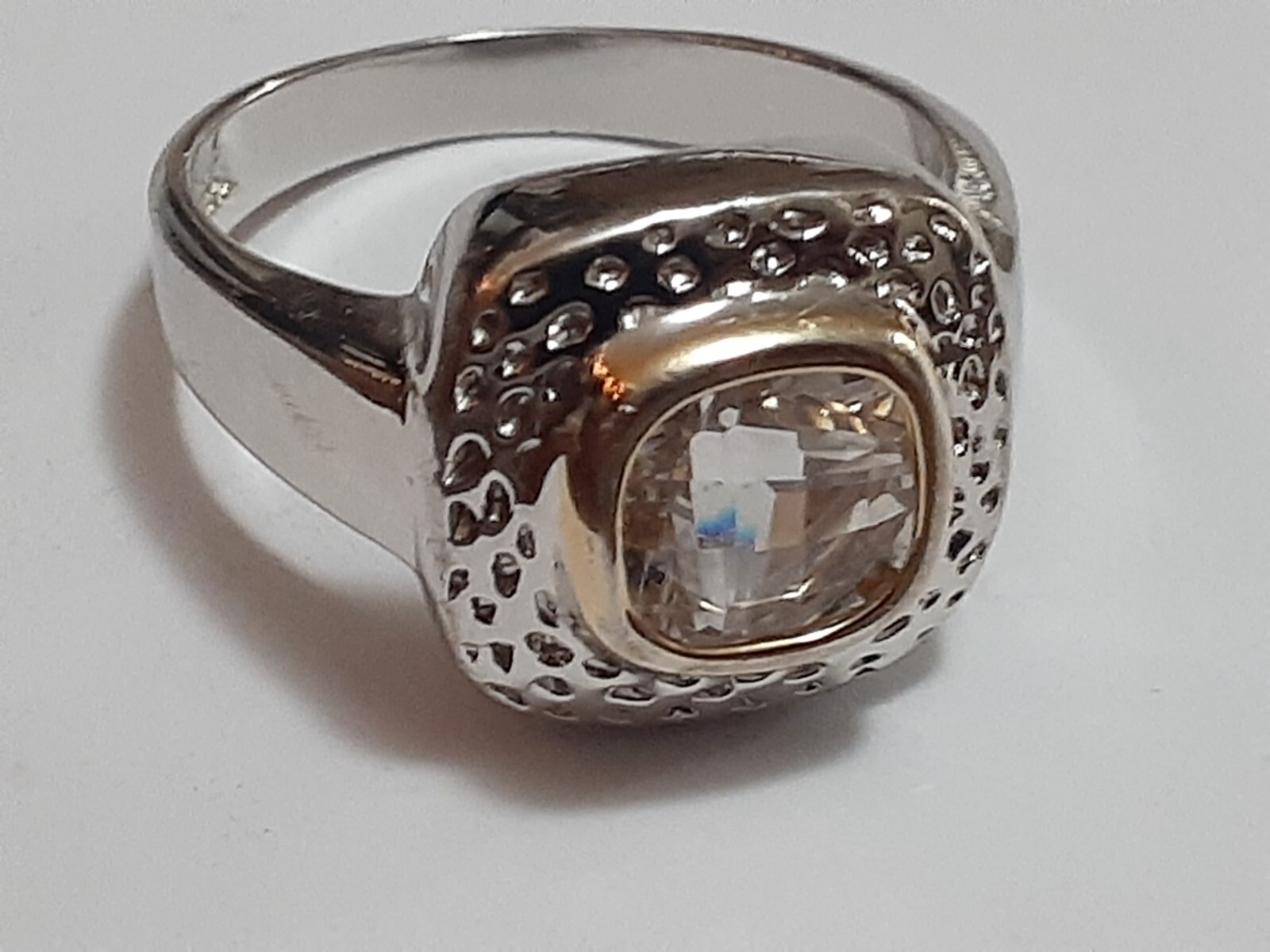 18K GE cocktail ring channel set cushion cut clear CZ stone size 8.5