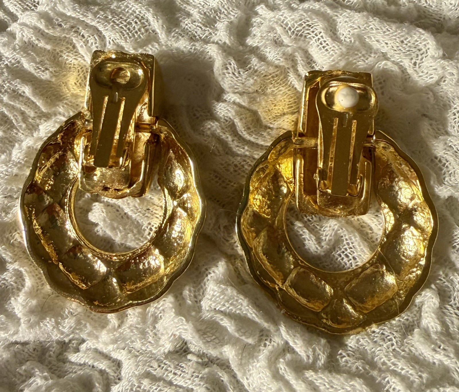 Vintage Gold Quilted Classic Timeless Door Knocker Earrings 80’s Classic ClipOn