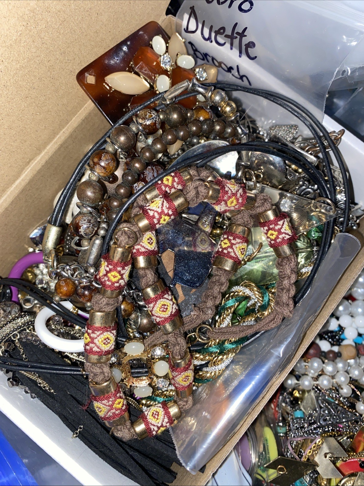 FREE SHIP 1 Lb POUND Jewelry Craft Lot Mystery Mix Vintage Y2k Modern Scoop