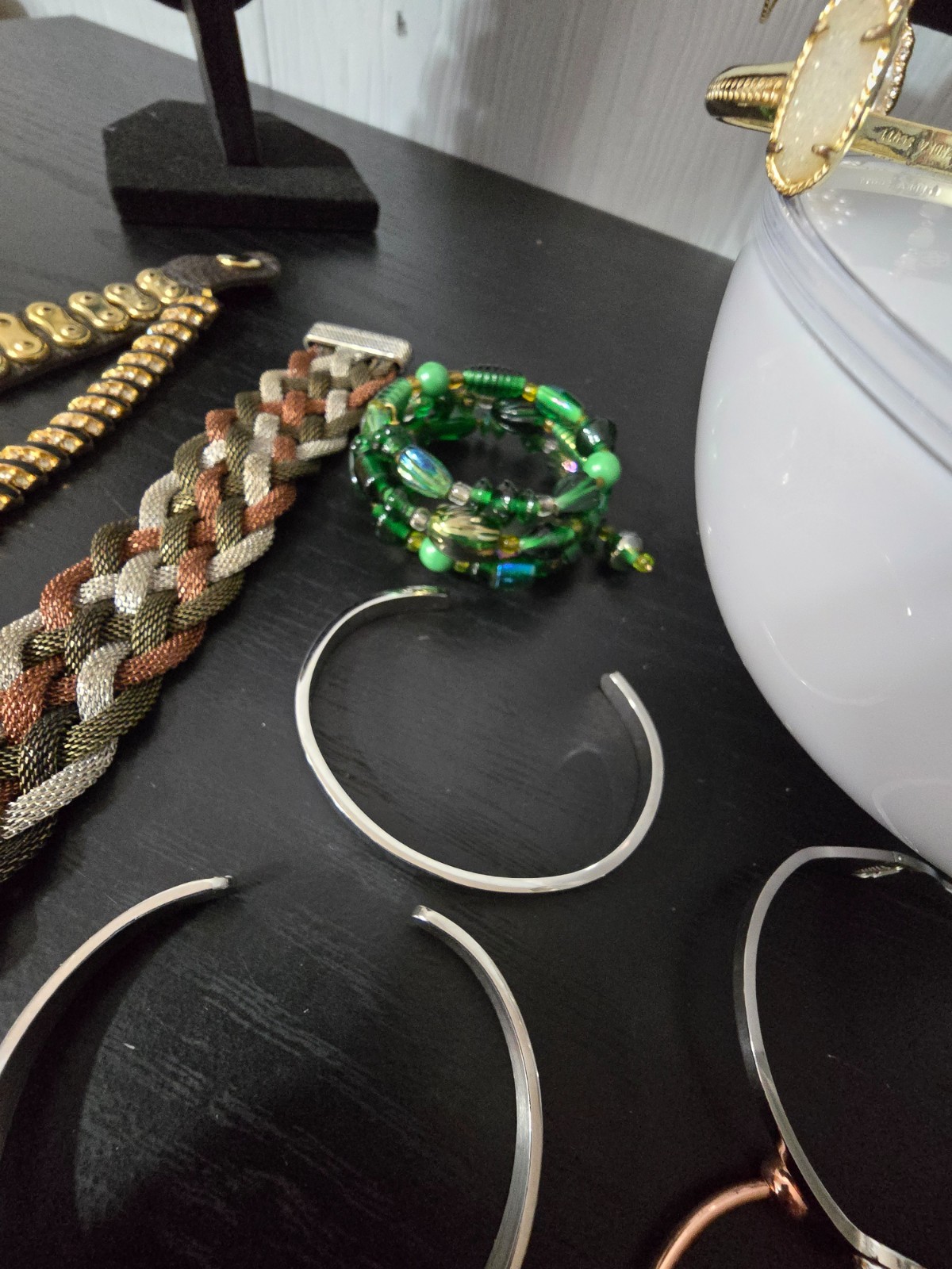Elegant vintage /now jewelry lot some signed