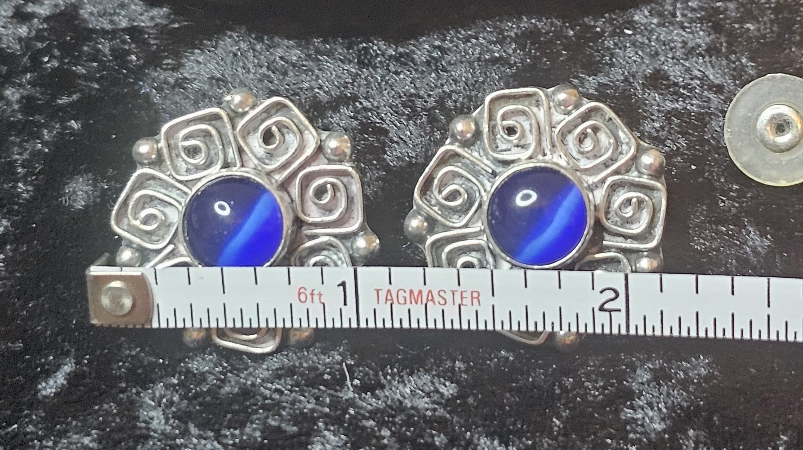 VTG sterling silver earrings Spiral Detail W/ Blue Cateye Stone Mex 925 Silver