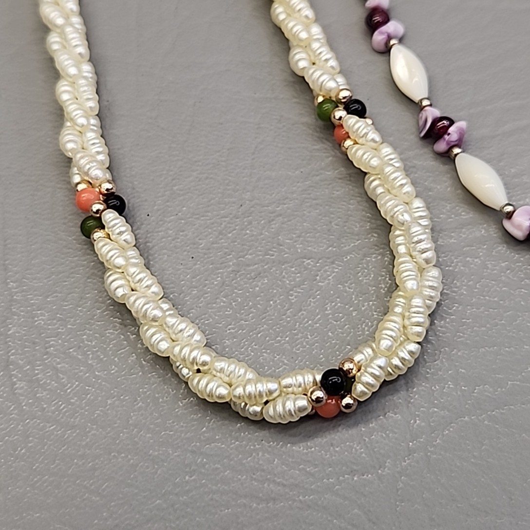 Vintage Beaded Necklace Lot of 2 MOP Faux Pearl Twist 17-18″
