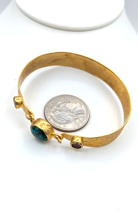 Vintage Hinged Bangle Bracelet Green Stone Gold Tone Textured