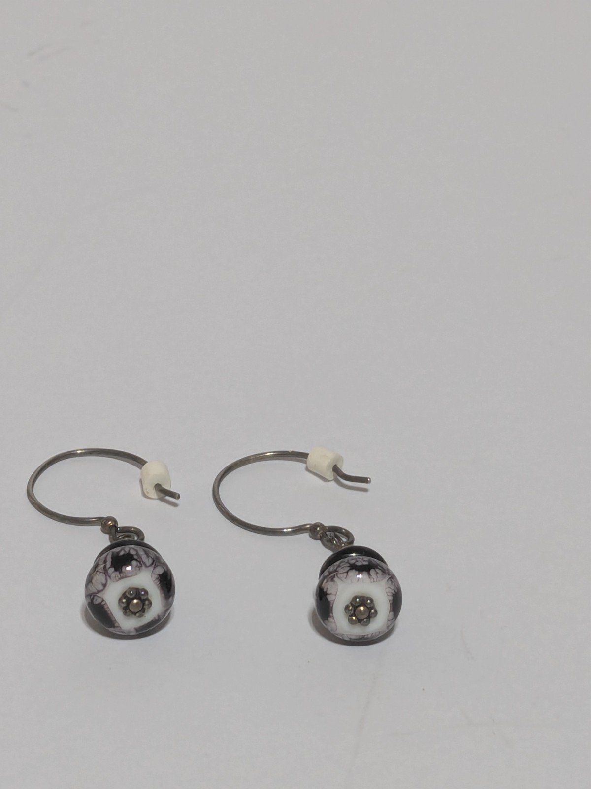 Vintage Lamp Glass Bead Flower Design Hook Dangle Earrings 1″. Silver Tone.