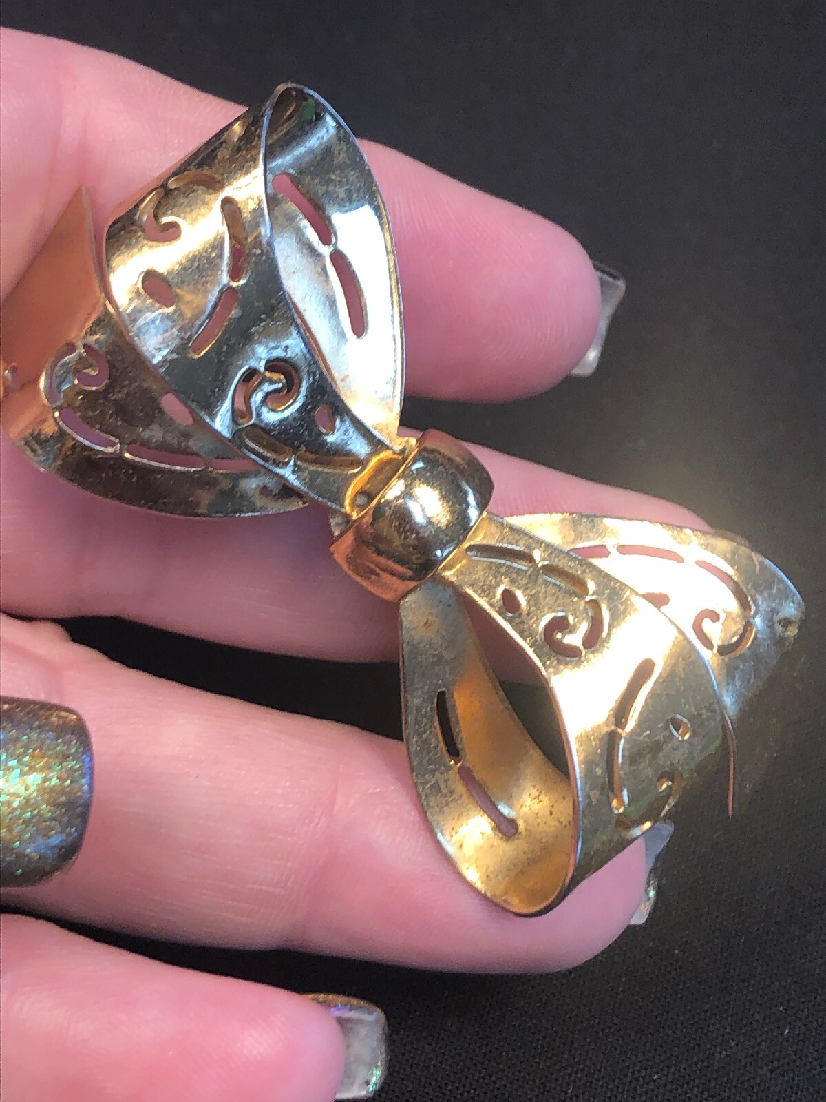 Vintage Signed CORO pin brooch Gold Tone Open Work Bow 2 3/8 X 1 1/4 Inches
