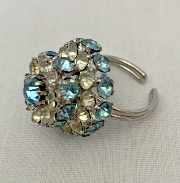 Vintage Silver Tone & Clear/Blue Topaz Rhinestone “Wedding Cake” Ring-Adjustable