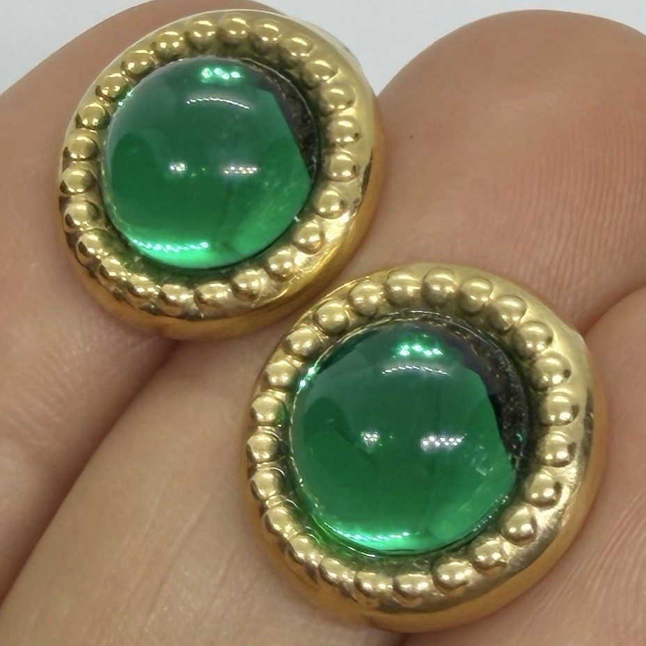 Vtg Petite Jelly Green Gripoix Glass Cabochon Goldtone Stud Earrings Post Round