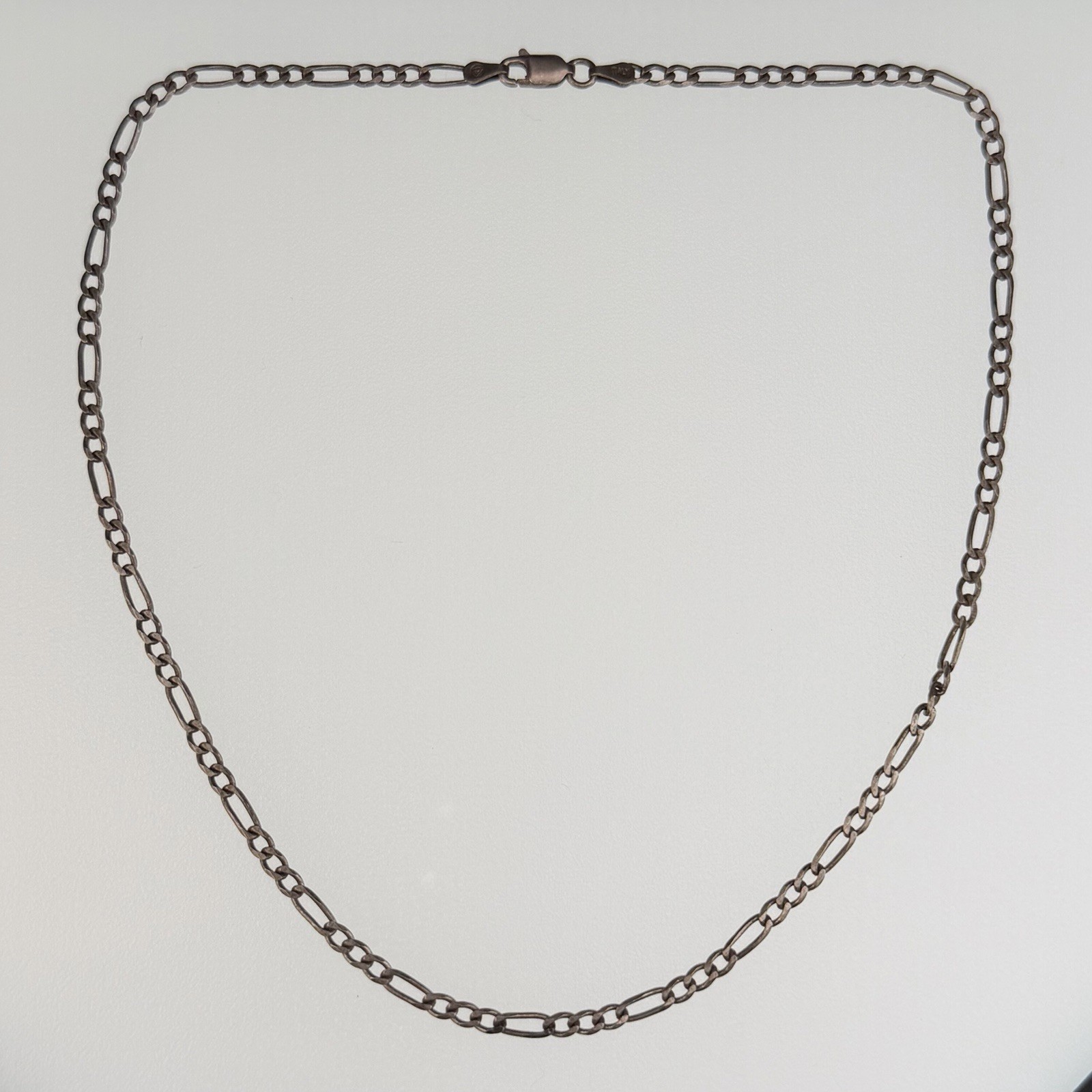 Vintage ITALY Sterling Silver 3mm Figaro Chain 16″ Necklace Lobster Clasp 5.9g