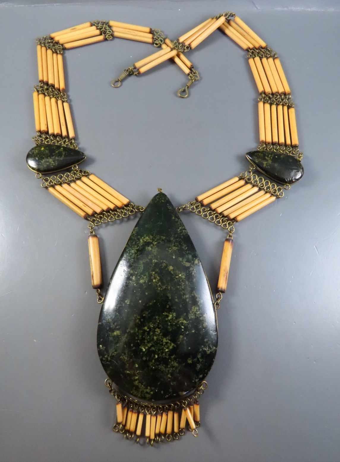 VTG Exotic Bib Necklace LARGE GREEN HARDSTONE Bamboo Pipe Beads EGYPTIAN REVIVAL