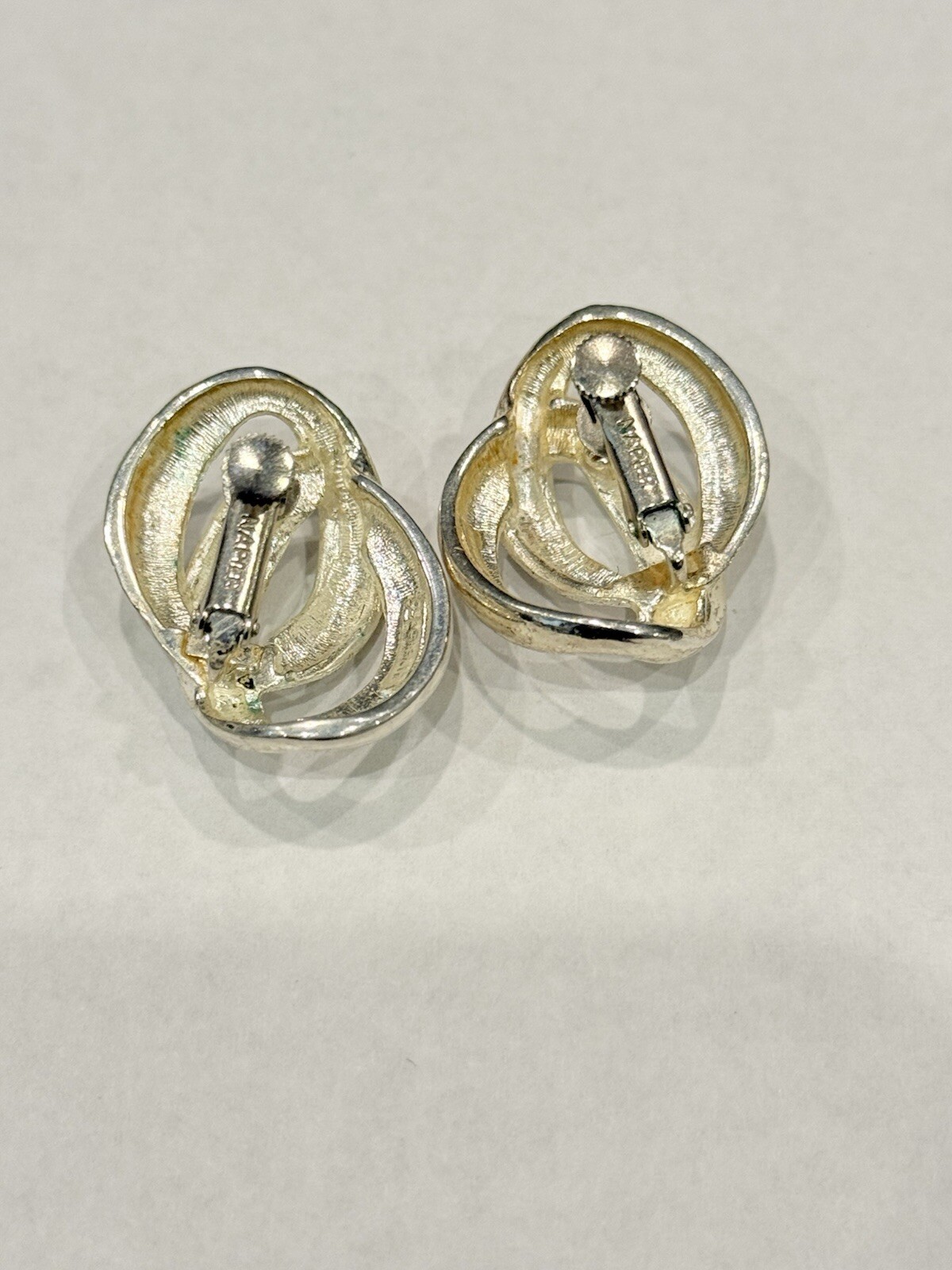 Vintage NAPIER Signed Shiny Silver Tone Adjustable Clip on Earrings