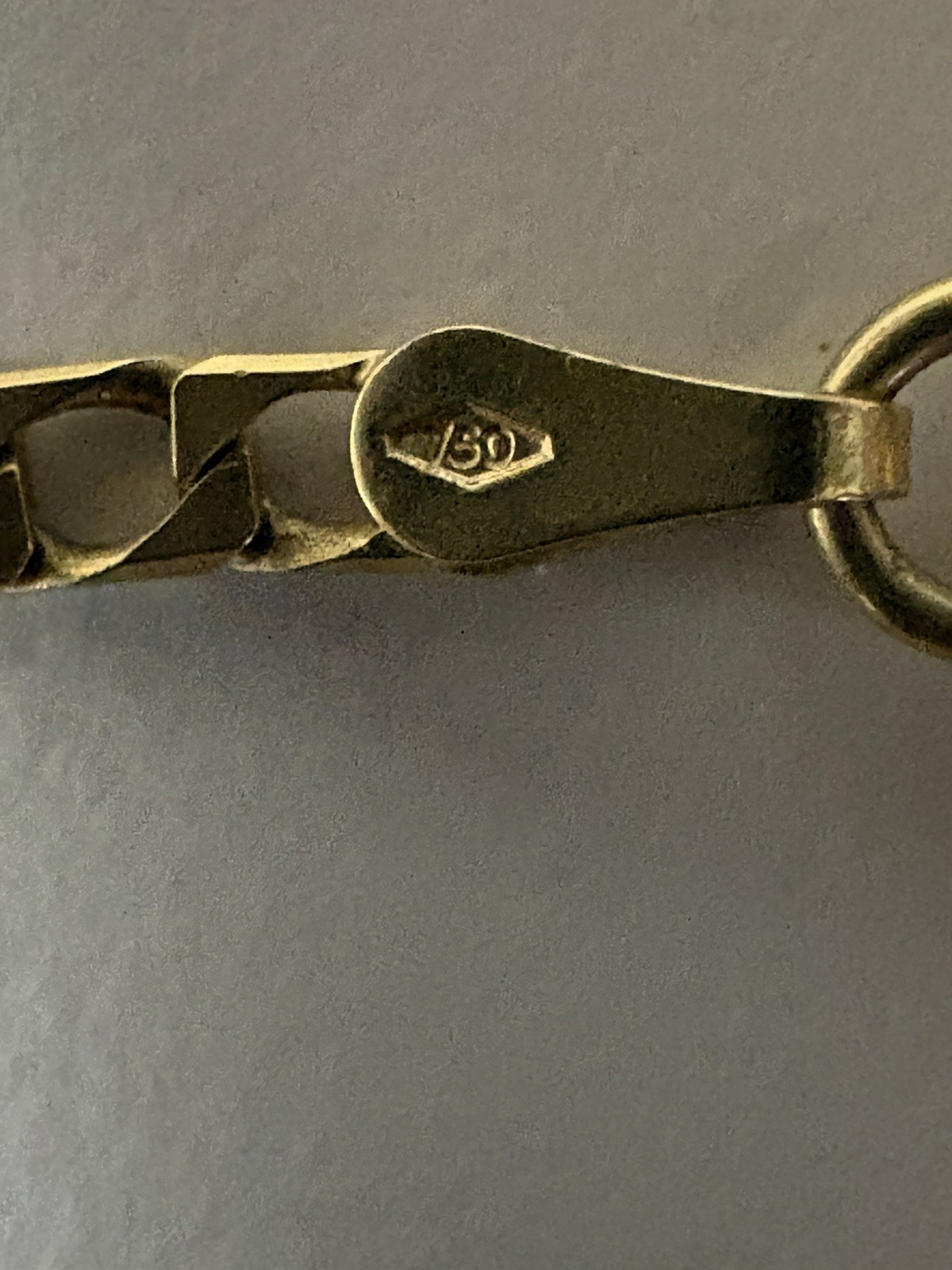 Vintage TISSOR 750 (18K) Gold 18″ 7-Gram Lobster Claw Clasp Cuban Chain Necklace