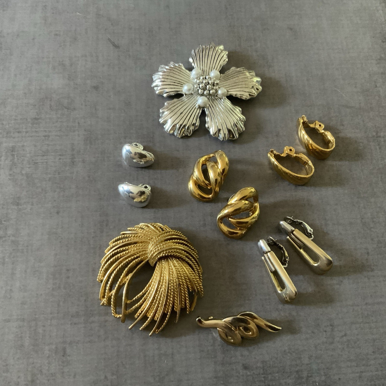 Vintage Signed Jewelry Lot Monet Napier Liz Claiborne Earrings Brooch Mixed