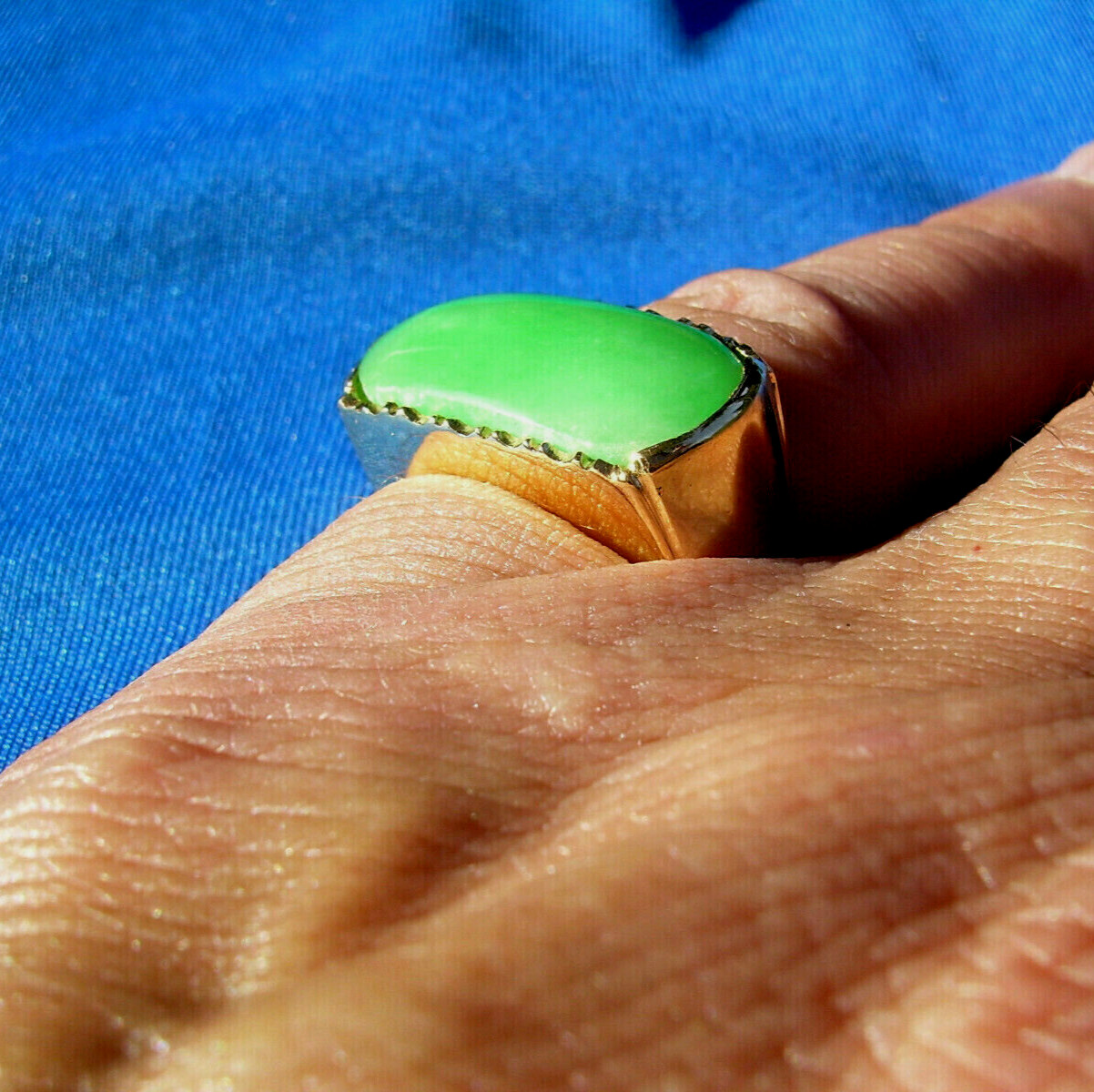 EARTH MINED Green Jadeite JADE Deco Ring Antique Solid 18K GOLD Size 8.75