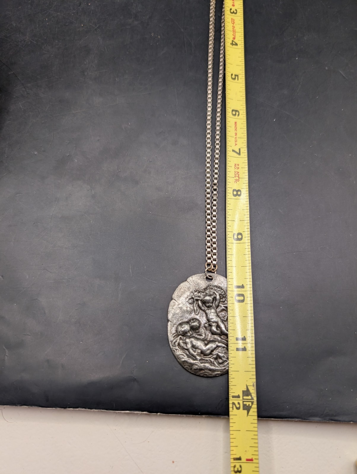 Vintage Scenic Cherub Silver Metal Pendant Necklace 20″