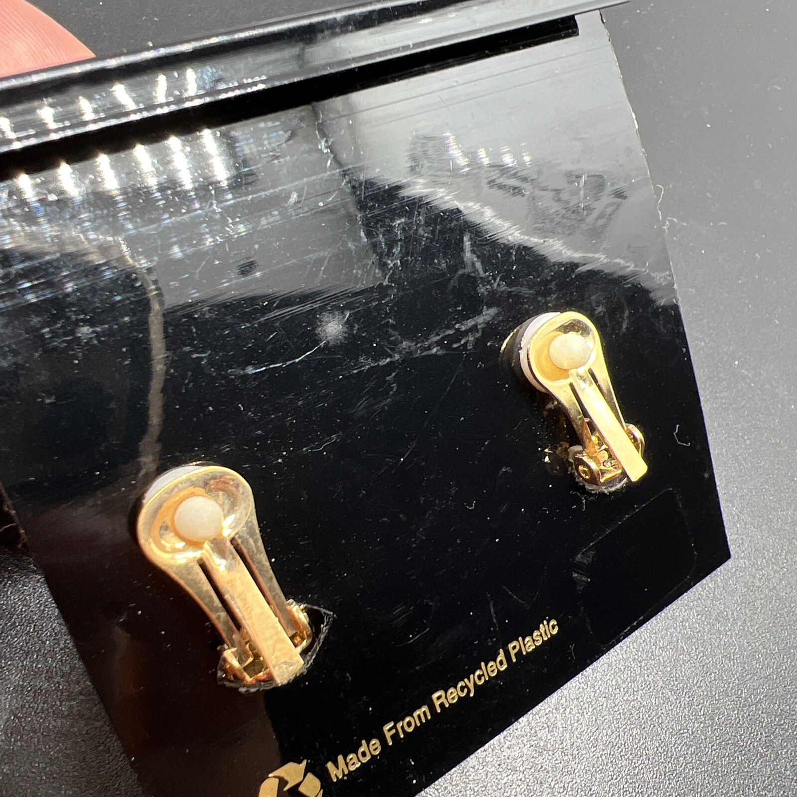 NWT Vintage Goldtone Blue clear Glass Rhinestone Clip Earring on Orig Card