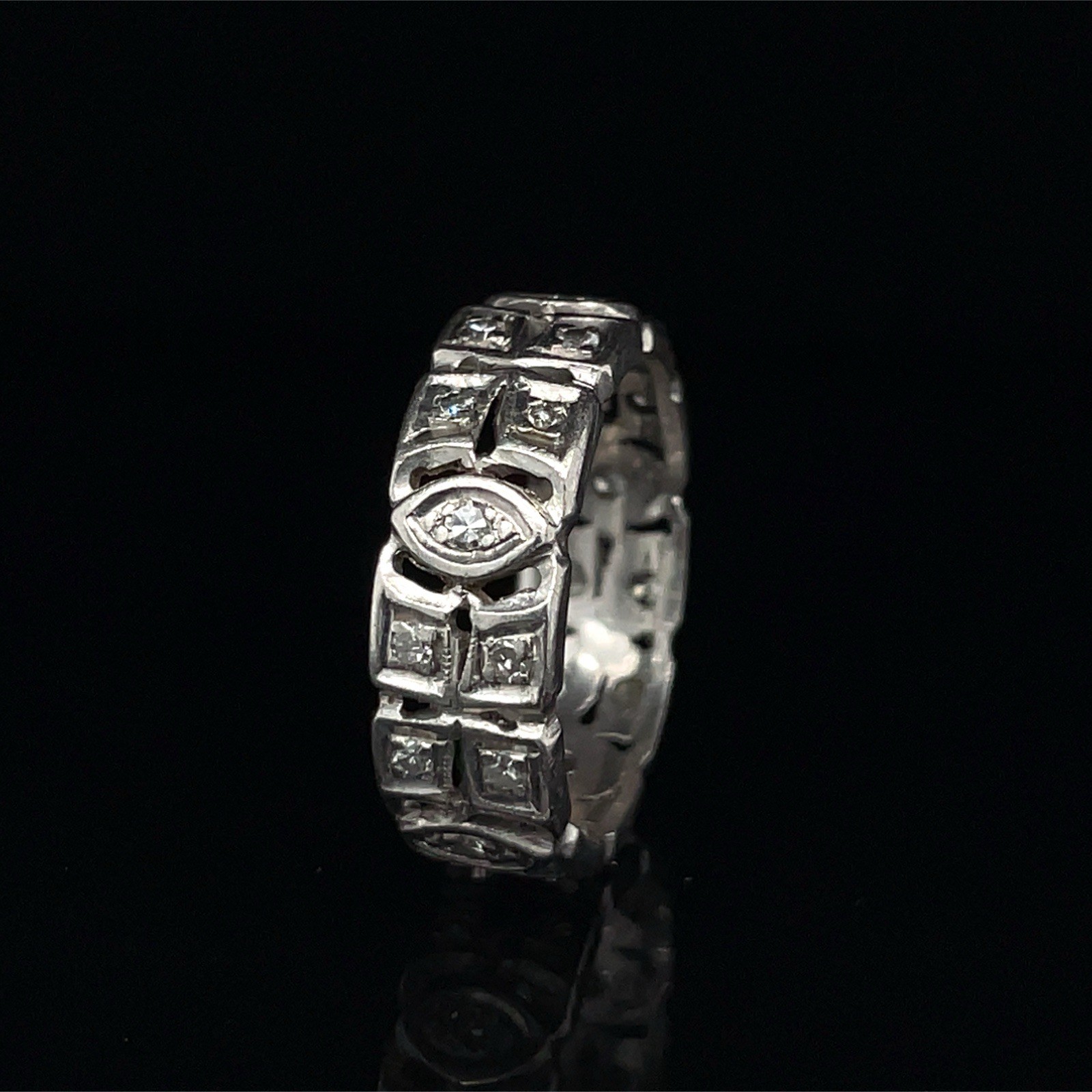 Art Deco 0.35 Carat Platinum Diamond Eternity Band