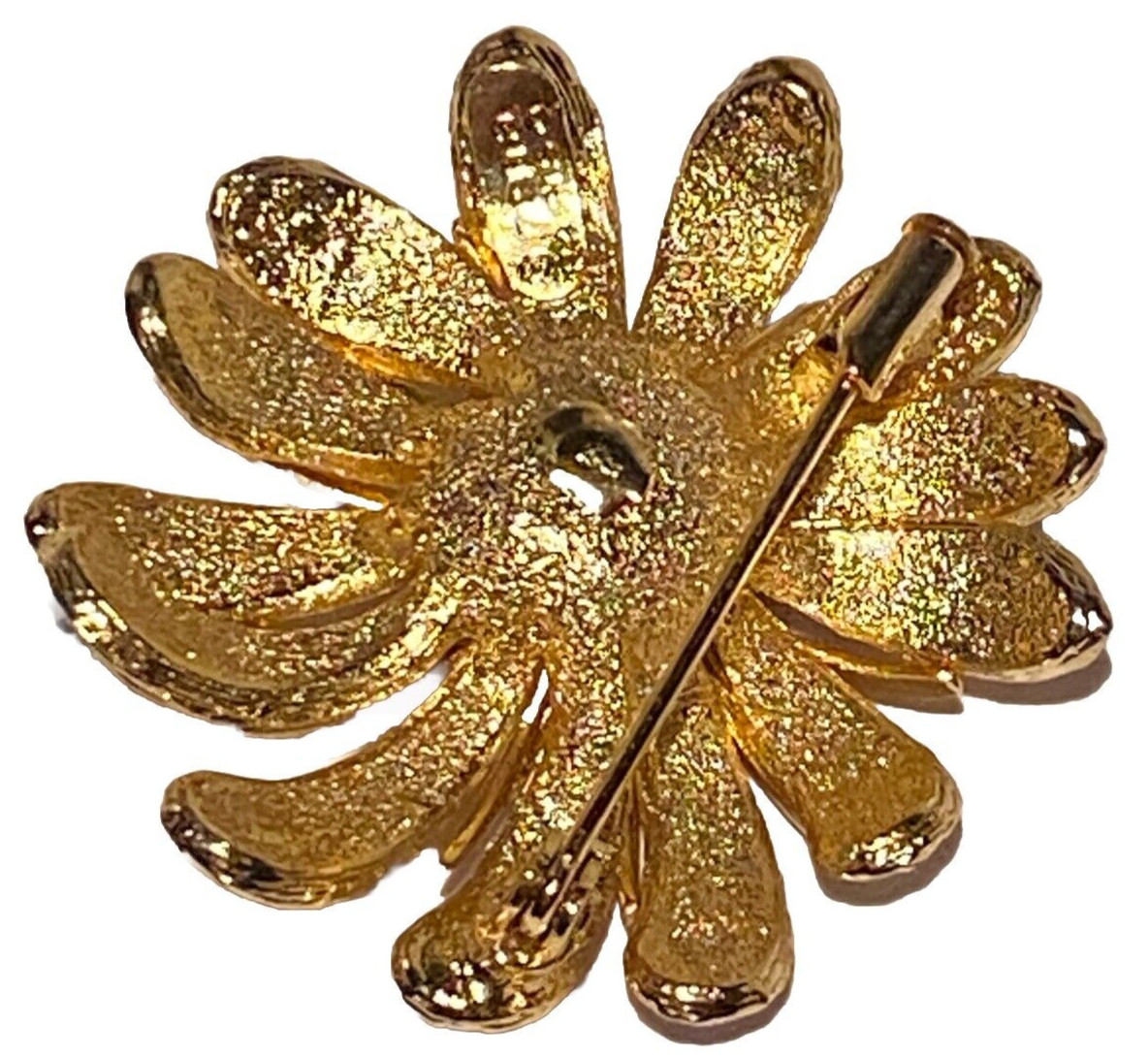 ORENA PARIS VINTAGE GOLD TONE SCULPTURAL BROOCH PIN