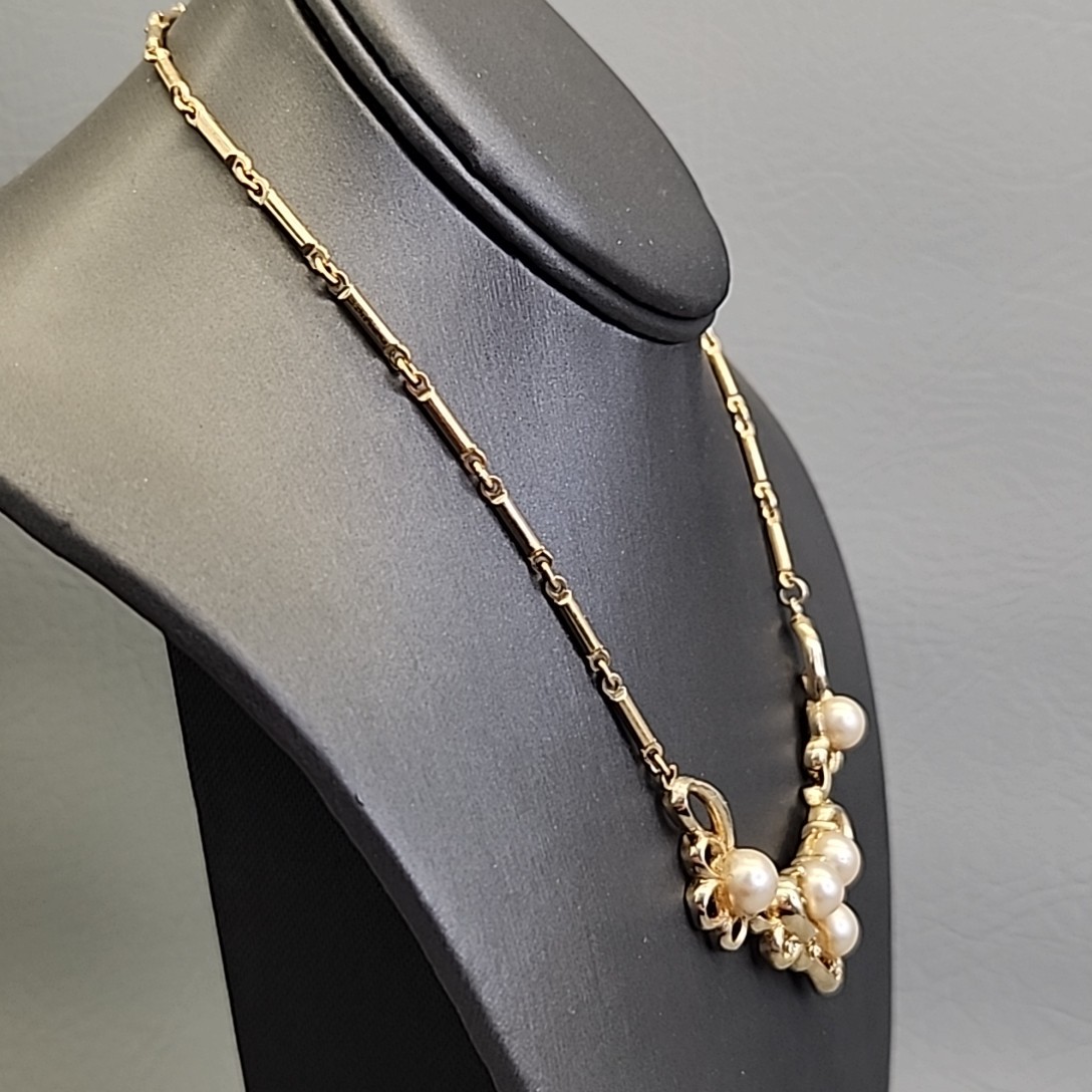 Vintage Coro Necklace Imitation Pearl Gold Tone Bar Link Chain Rhinestones 15.5″
