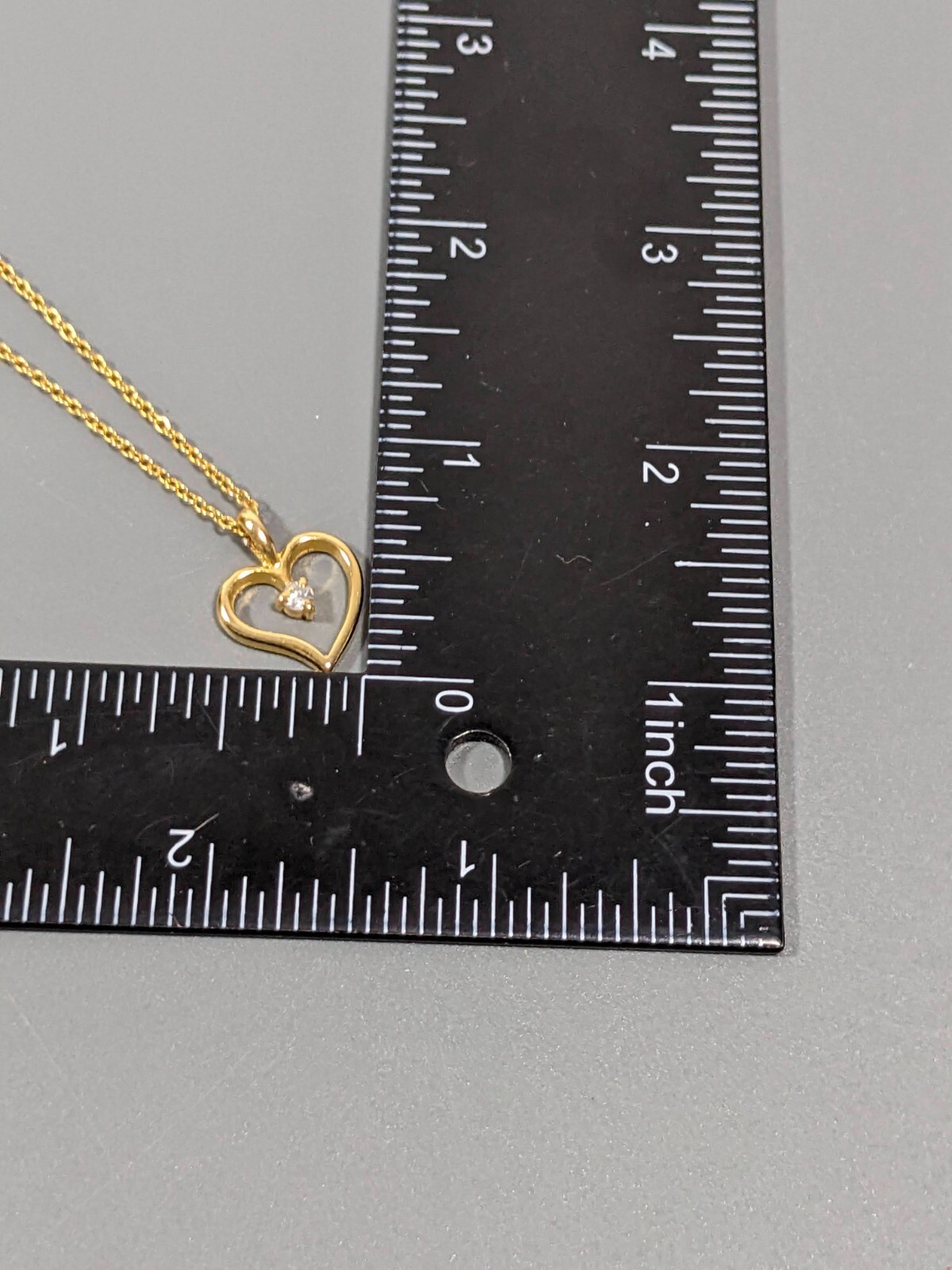 Vintage Gold Tone Clear Birthstone Rhinestone Heart Pendant Necklace 17.5 in
