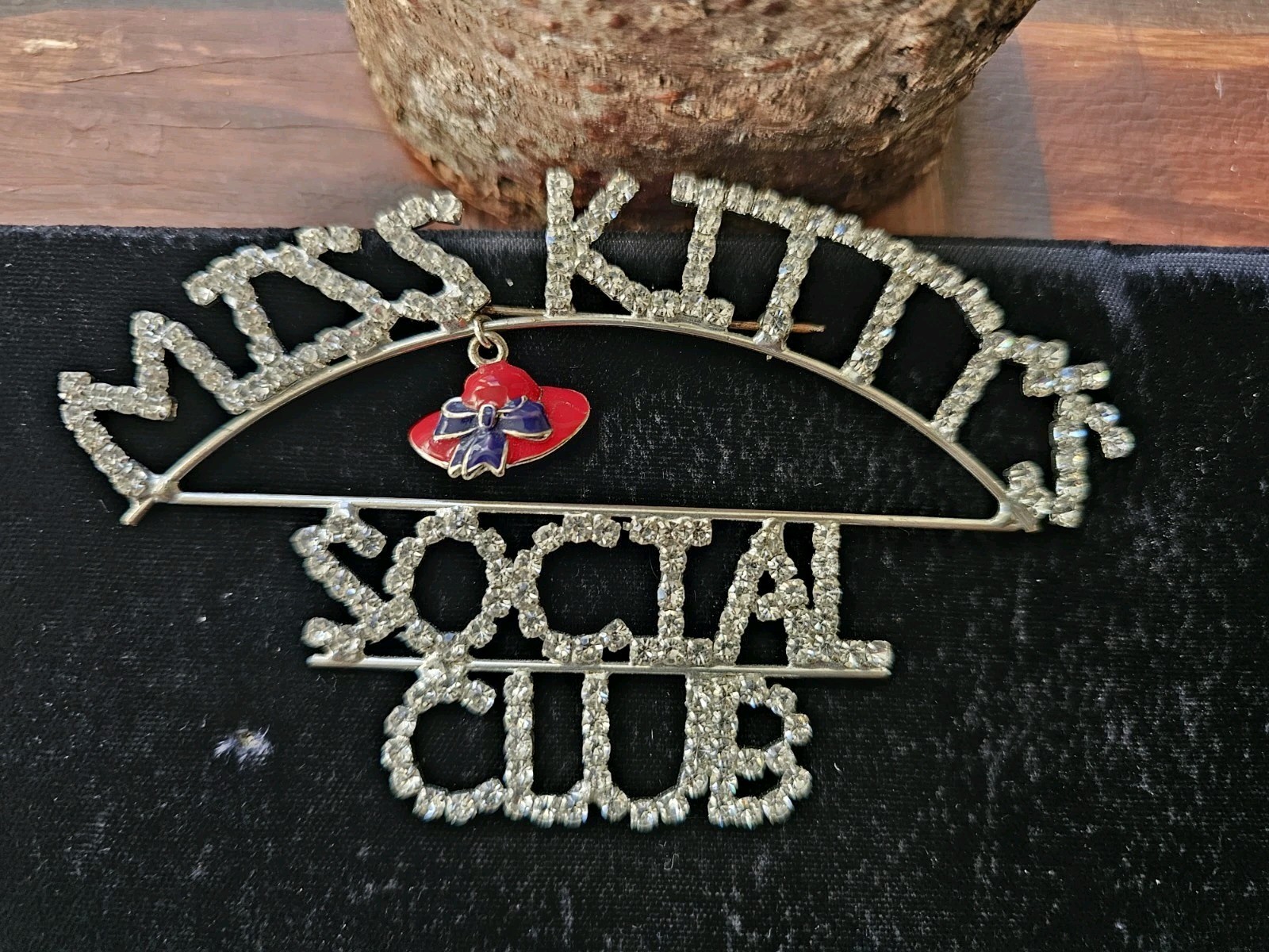 Vtg Brooch Red Hat Society Clear Rhinestones Silver Tone Spellout Bling W Charm