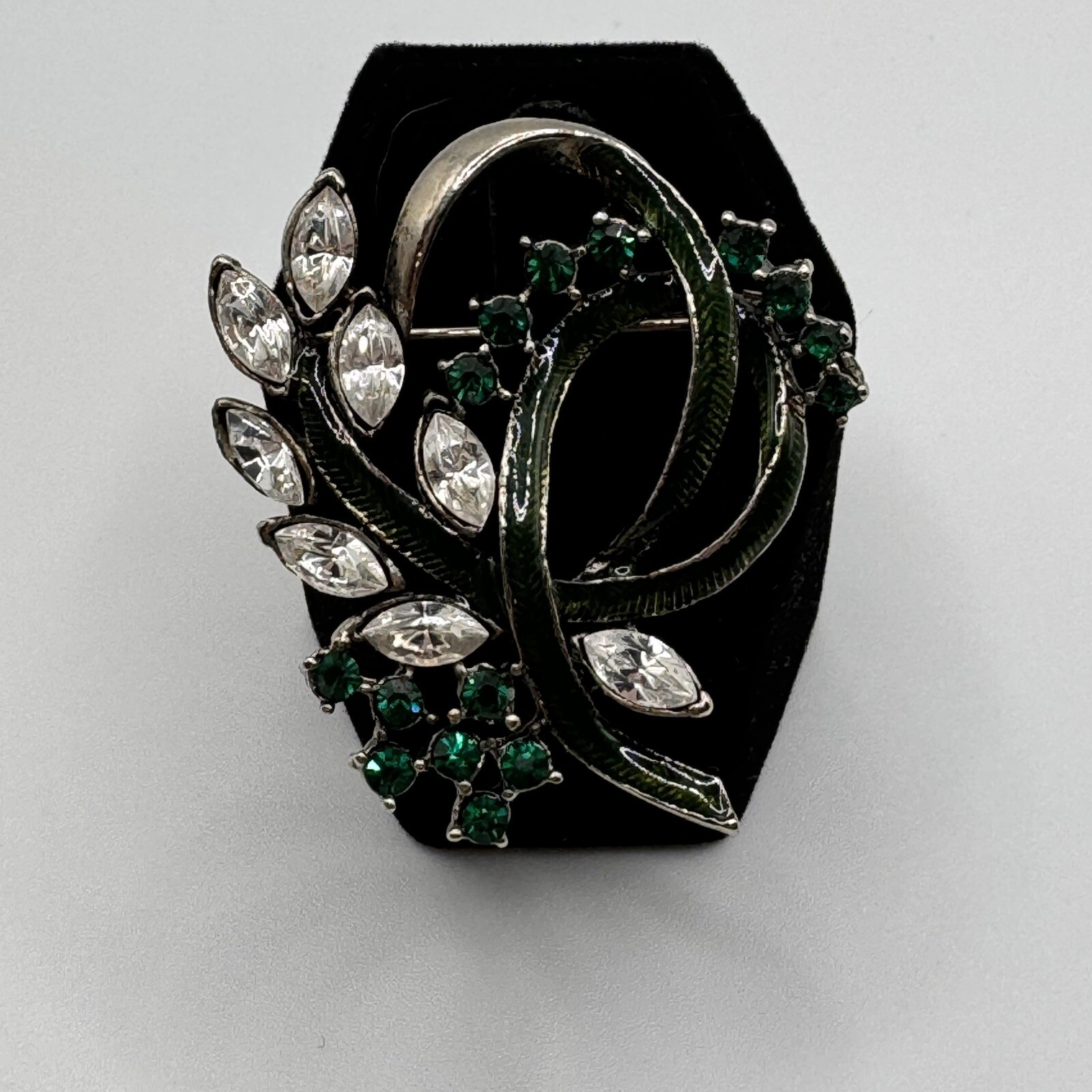 Floral Ribbon Swirl Green Clear Rhinestone Silvertone Brooch Pin