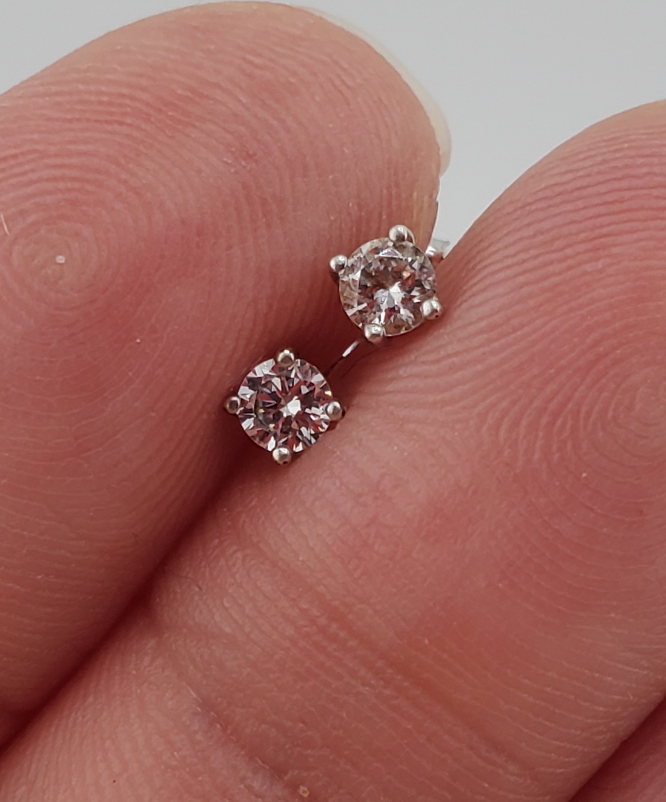 VTG 925 API Stud CZ 3mm Earrings Sterling Silver Brilliant Petite Daily Wear