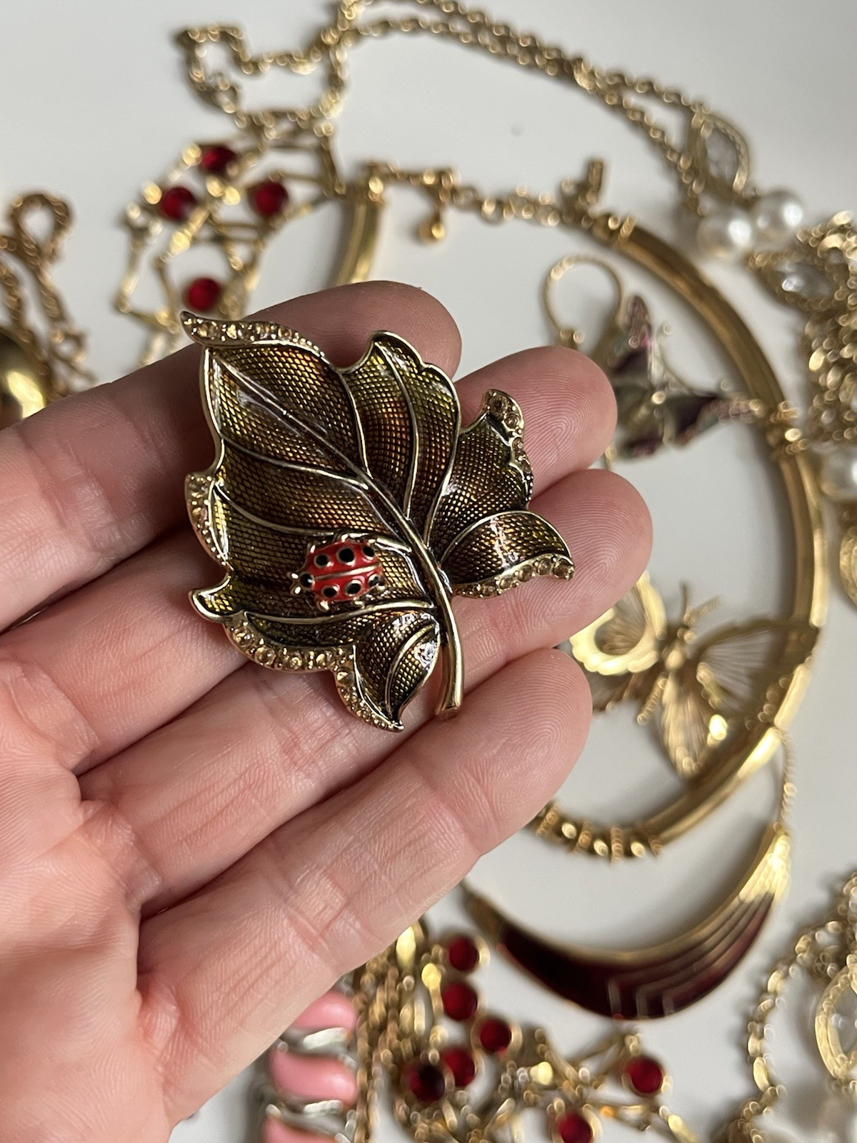 Vintage Jewelry Lot Monet Coro LC Avon Coventry Enamel Rhinestone Heart 1960-80’